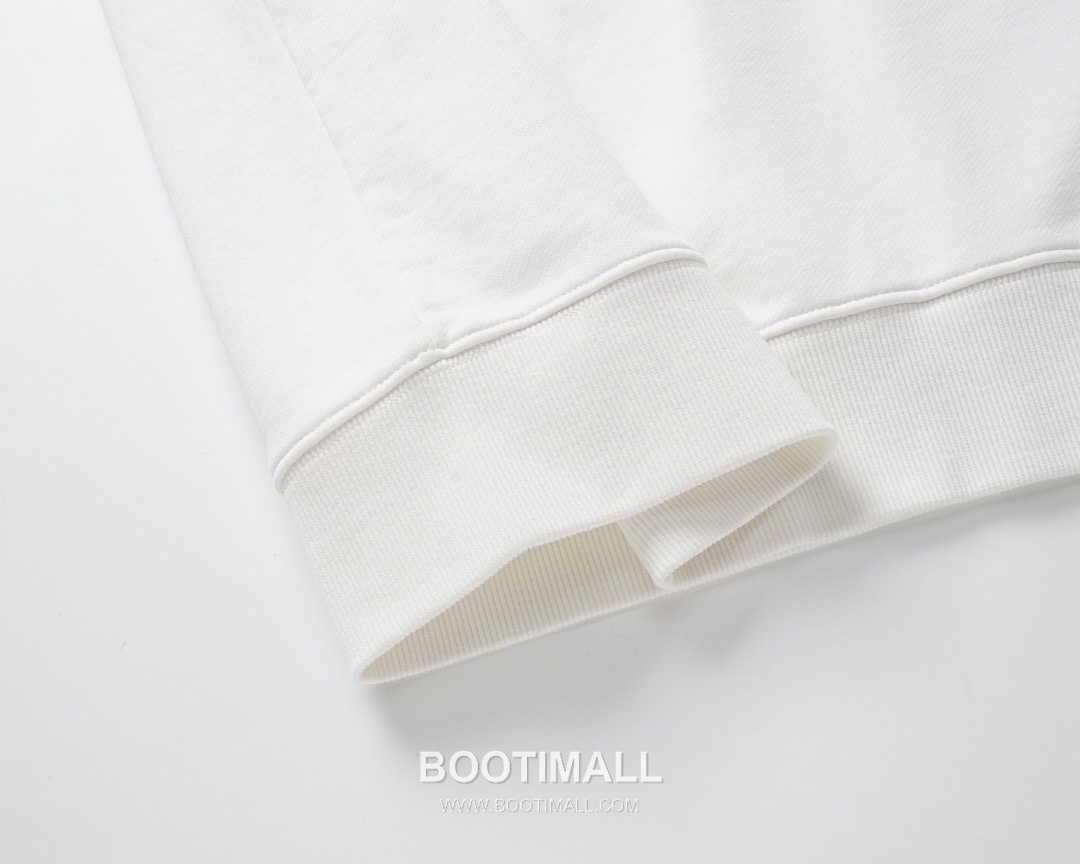 Chrome Hearts 2025 F/W Cotton Loop Terry Hoodie with Patch Embroidered Logo 크롬하츠 2025FW 코튼 블랙 후드 패치 자수 5