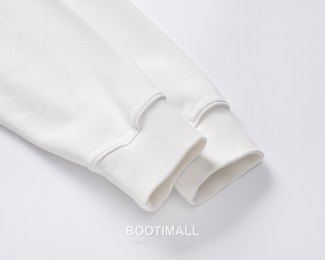 Chrome Hearts 2025 F/W Cotton Loop Terry Hoodie with Patch Embroidered Logo 크롬하츠 2025FW 코튼 블랙 후드 패치 자수 6