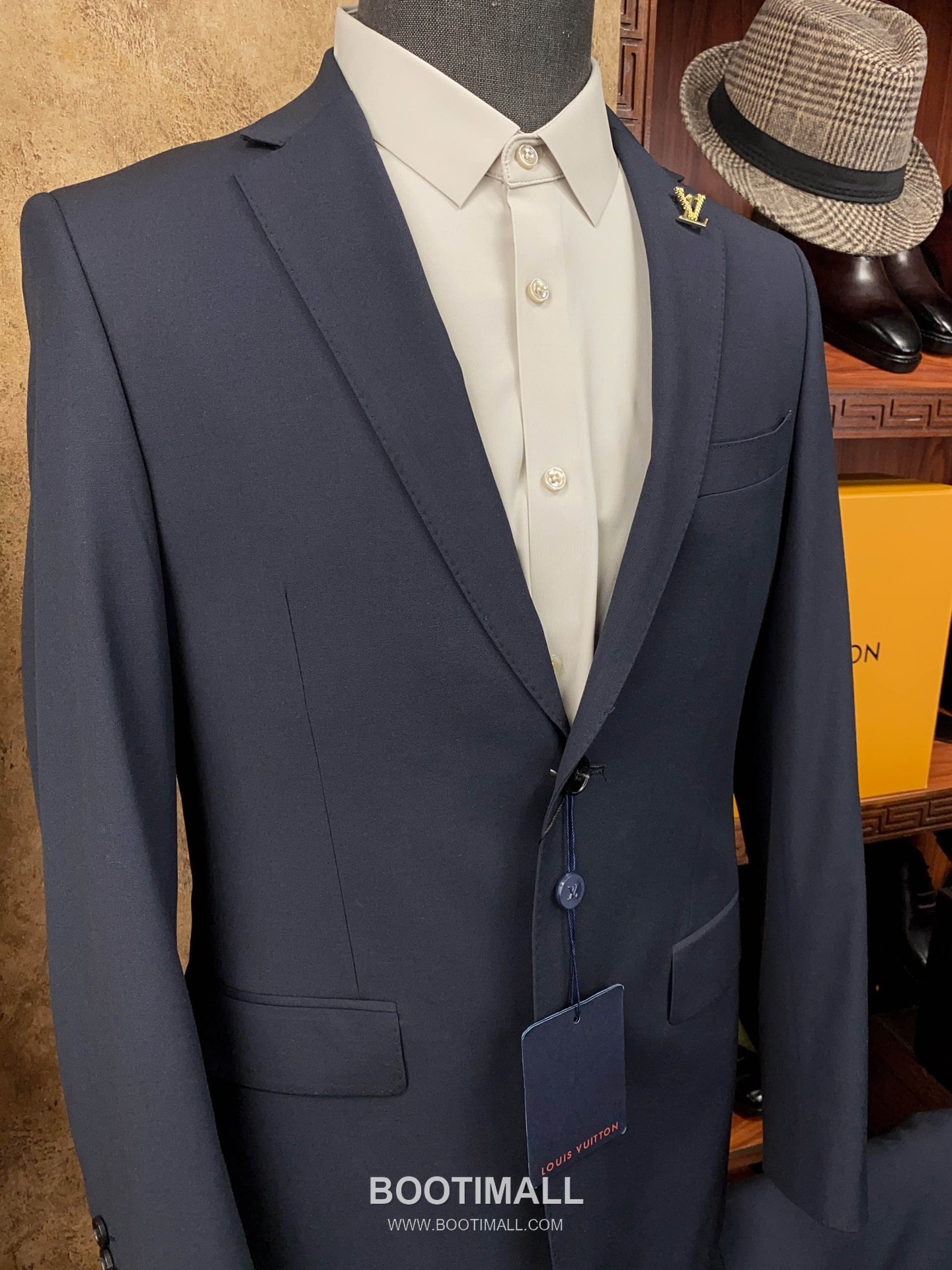 Louis Vuitton 2025 F/W Wool Blend Suit Set Jacket Pants with Tailored Fit 루이비통 2025FW 울 블렌드 네이비 재킷 팬츠 수트세트 5