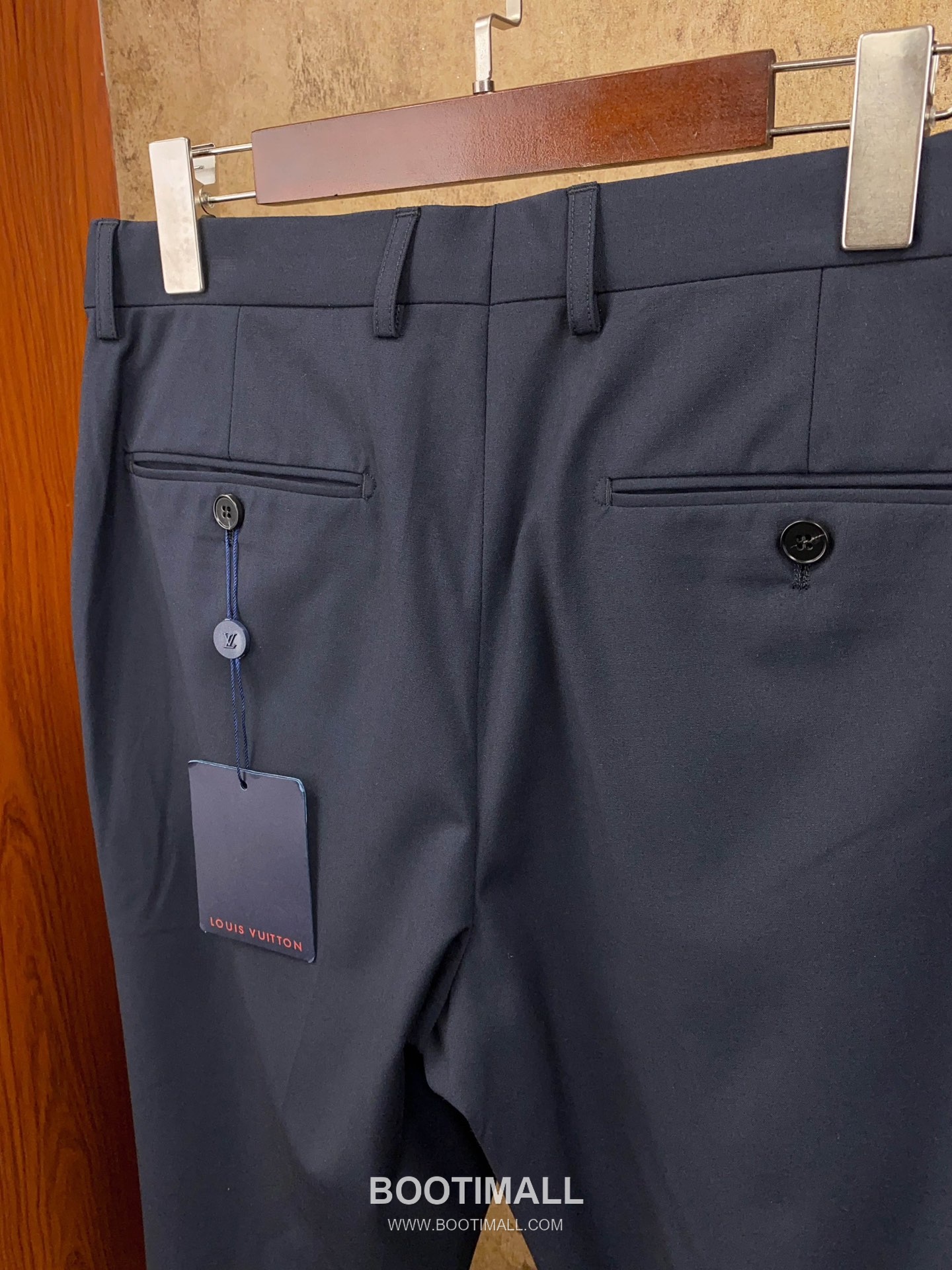 Louis Vuitton 2025 F/W Wool Blend Suit Set Jacket Pants with Tailored Fit 루이비통 2025FW 울 블렌드 네이비 재킷 팬츠 수트세트 17