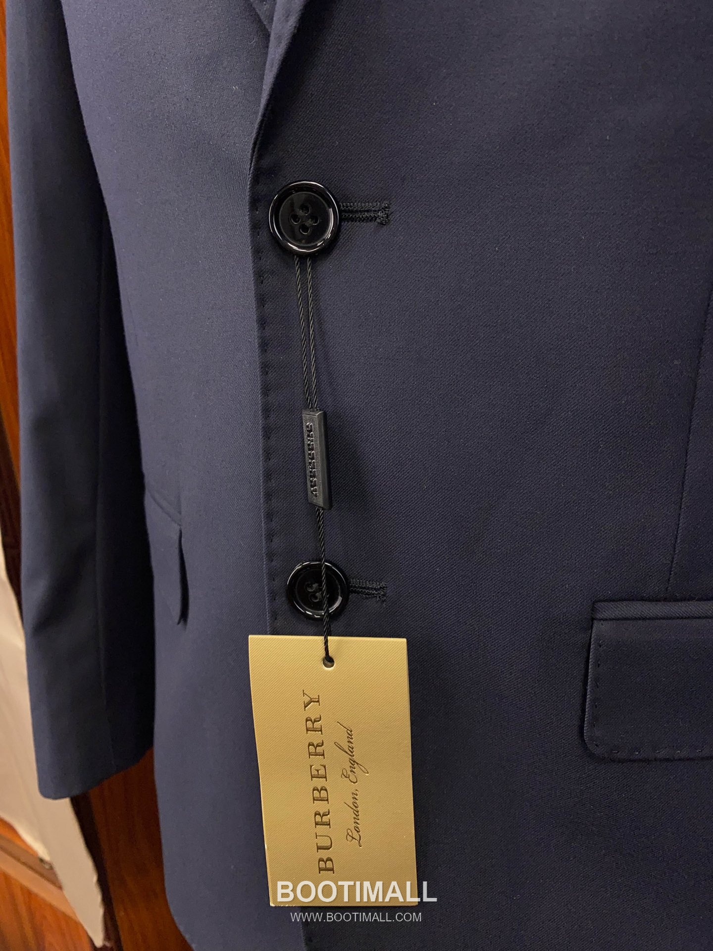 Louis Vuitton 2025 F/W Wool Blend Suit Set Jacket Pants with Tailored Fit 루이비통 2025FW 울 블렌드 네이비 재킷 팬츠 수트세트 23