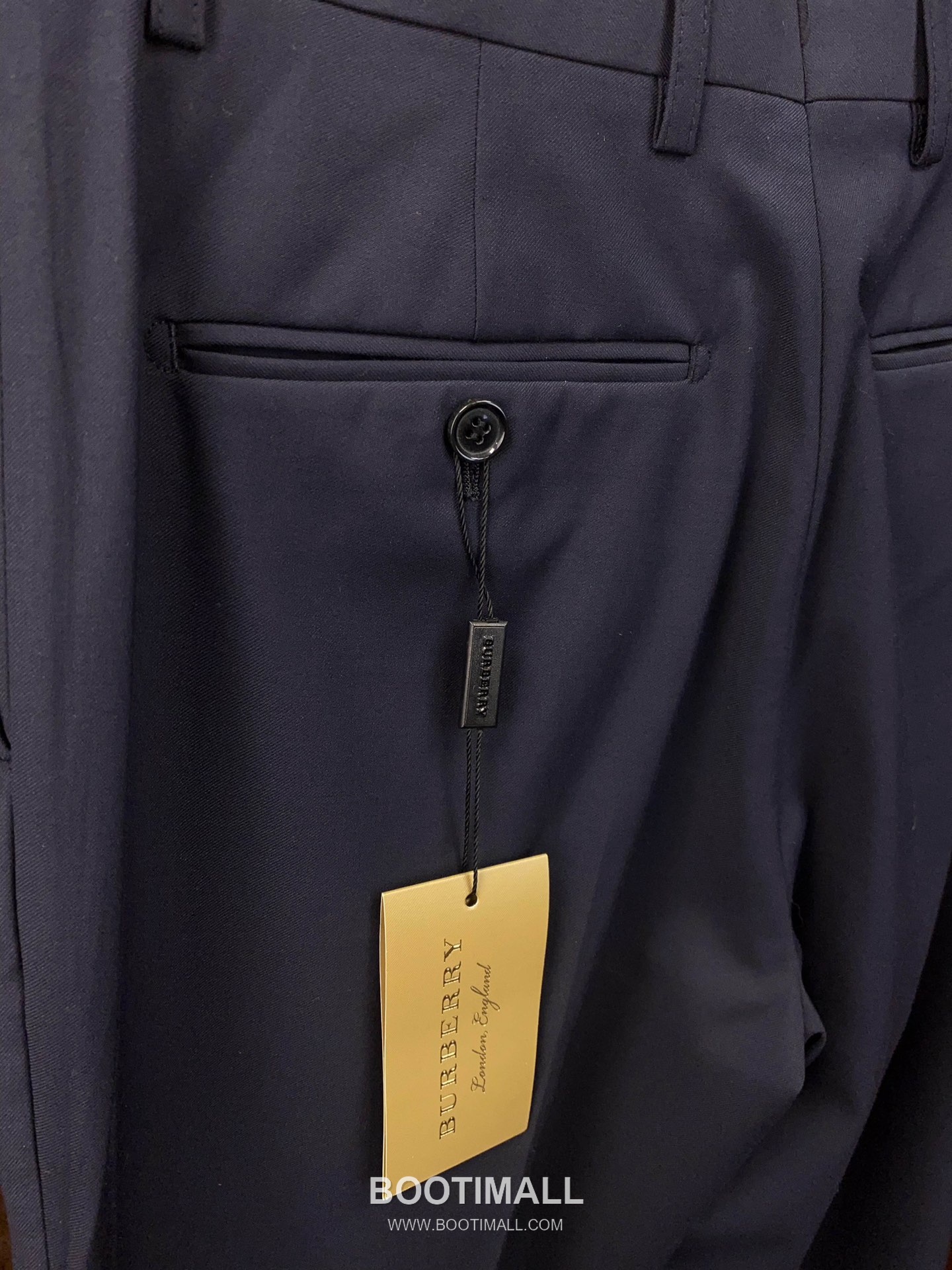 Louis Vuitton 2025 F/W Wool Blend Suit Set Jacket Pants with Tailored Fit 루이비통 2025FW 울 블렌드 네이비 재킷 팬츠 수트세트 42