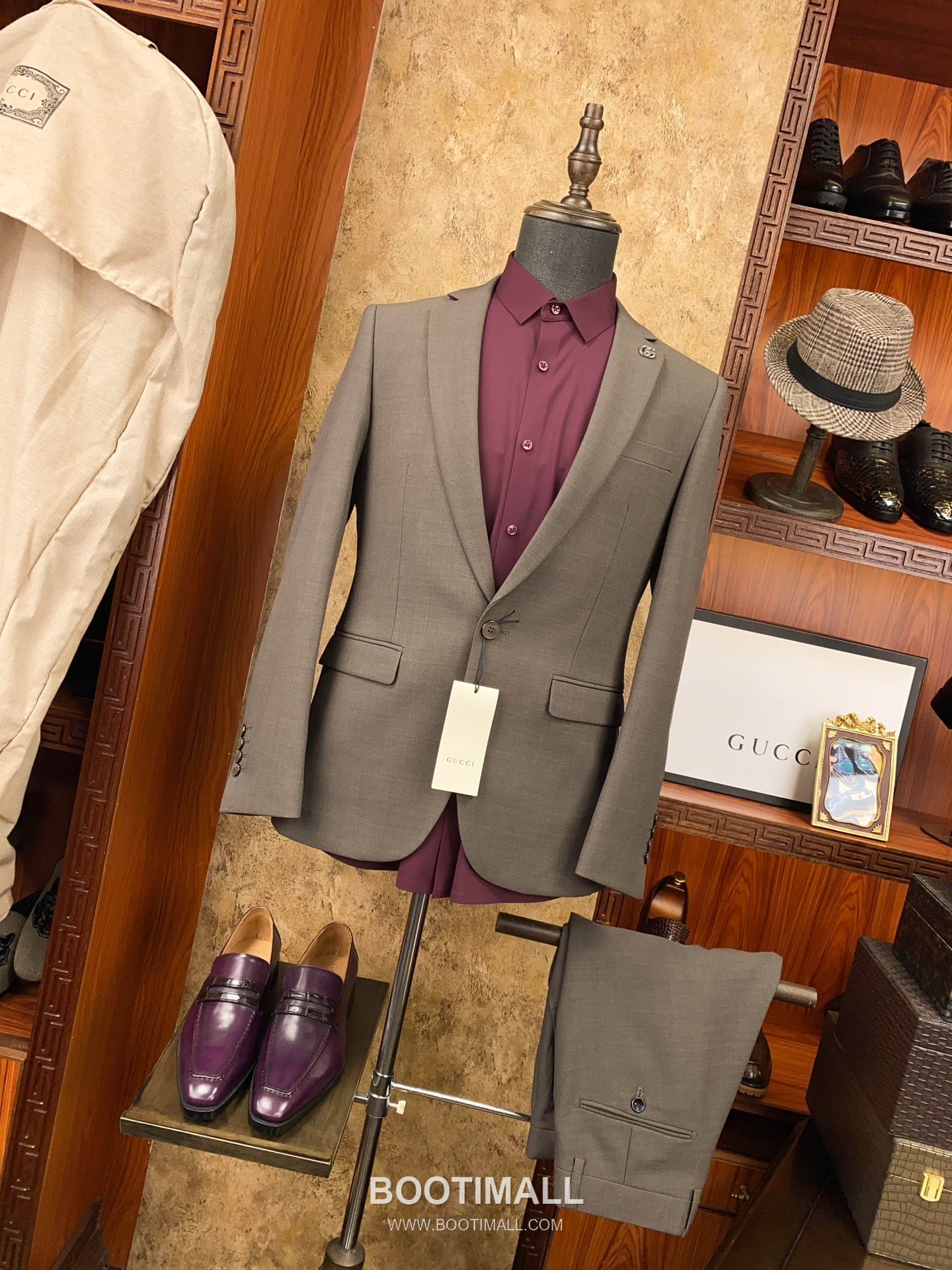 Gucci 2025 F/W Polyester Blend Suit Set Jacket Pants with Tailored Fit 구찌 2025FW 폴리에스터 블랙 재킷 팬츠 수트세트 2