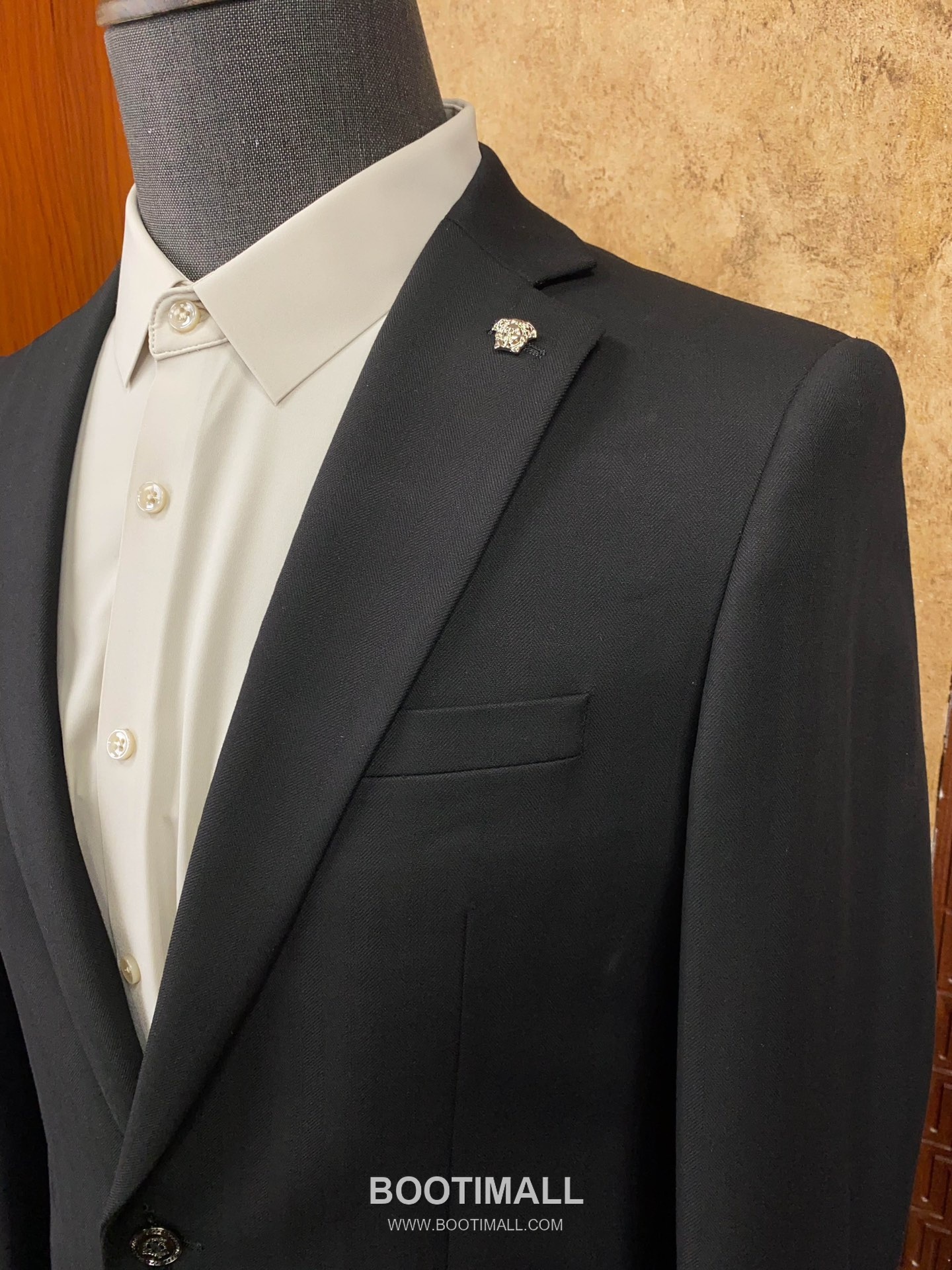 Versace 2025 F/W Wool Blend Suit Set Jacket Pants with Tailored Fit 베르사체 2025FW 울 블렌드 블랙 재킷 팬츠 수트세트 5