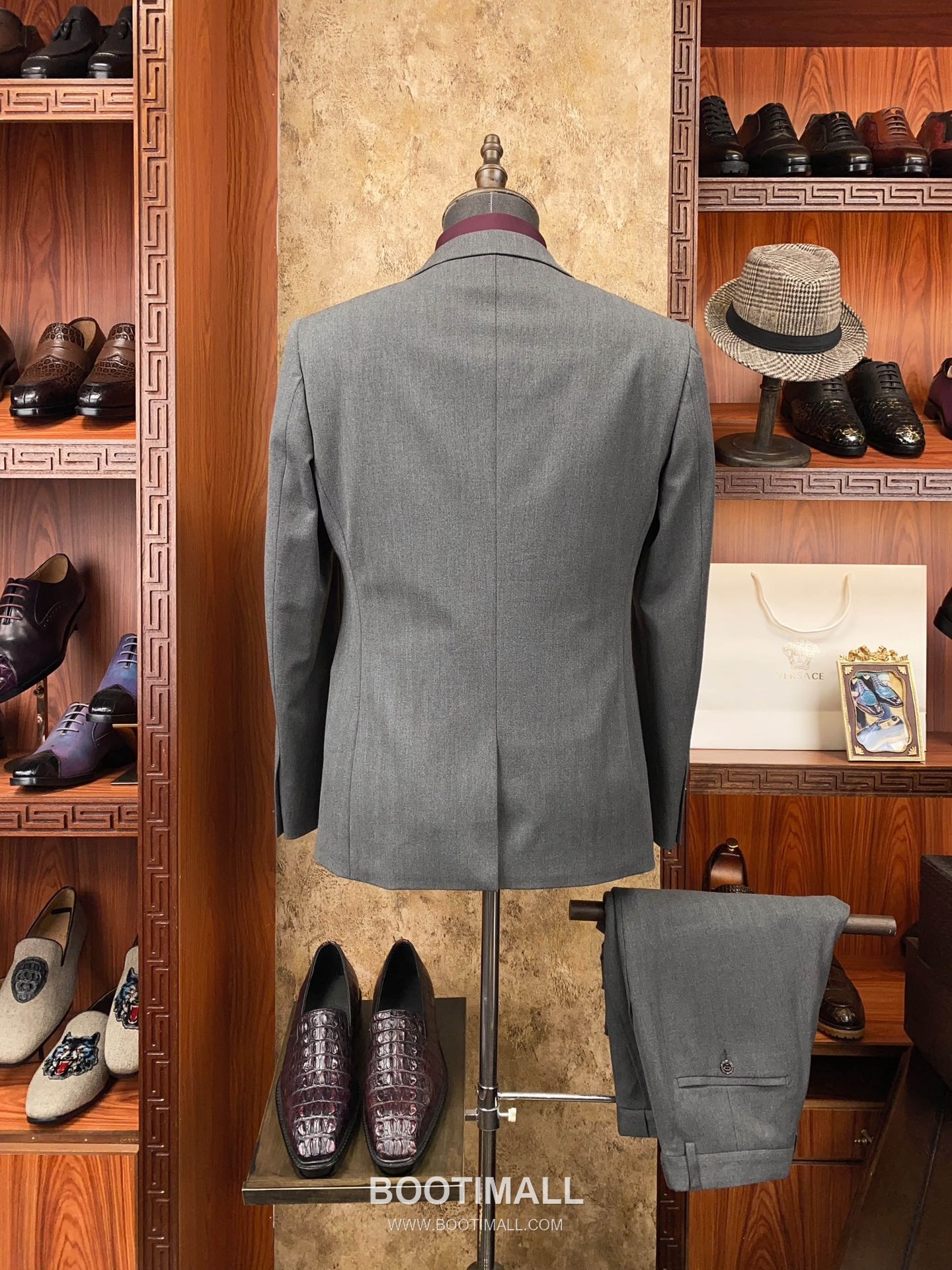 Versace 2025 F/W Wool Blend Suit Set Jacket Pants with Tailored Fit 베르사체 2025FW 울 블렌드 블랙 재킷 팬츠 수트세트 5