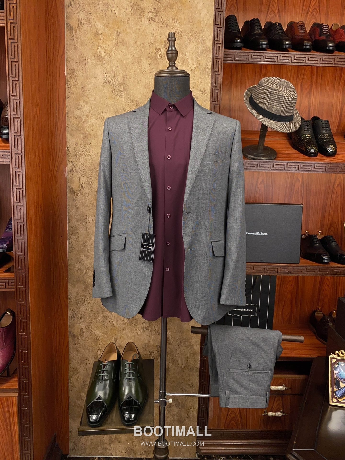 Zegna 2025 F/W Polyester Blend Suit Set Jacket Pants with Tailored Fit 제냐 2025FW 폴리에스터 블랙 재킷 팬츠 수트세트 1