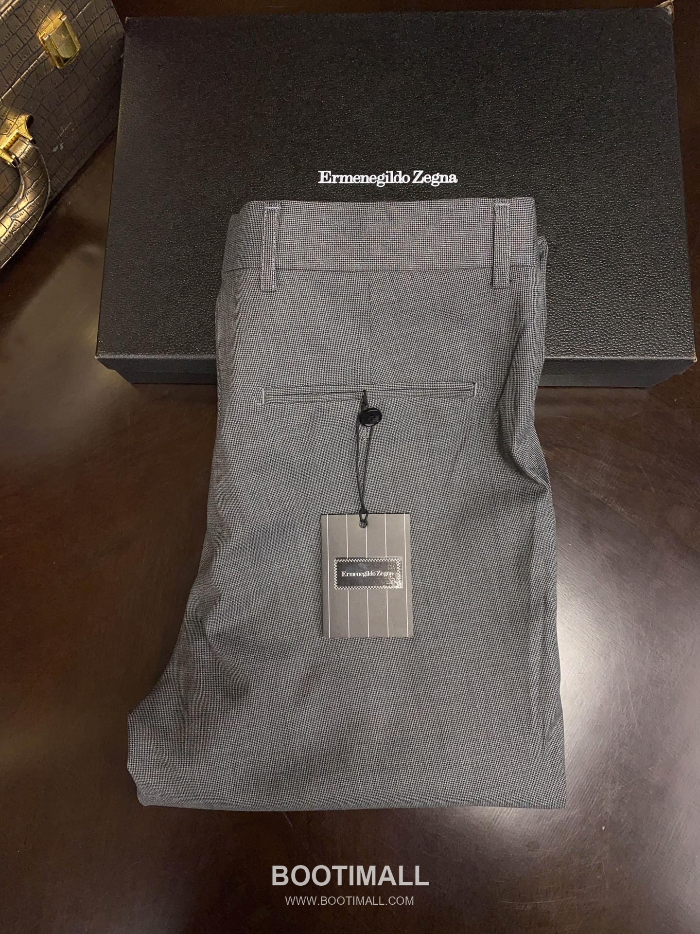 Zegna 2025 F/W Polyester Blend Suit Set Jacket Pants with Tailored Fit 제냐 2025FW 폴리에스터 블랙 재킷 팬츠 수트세트 18
