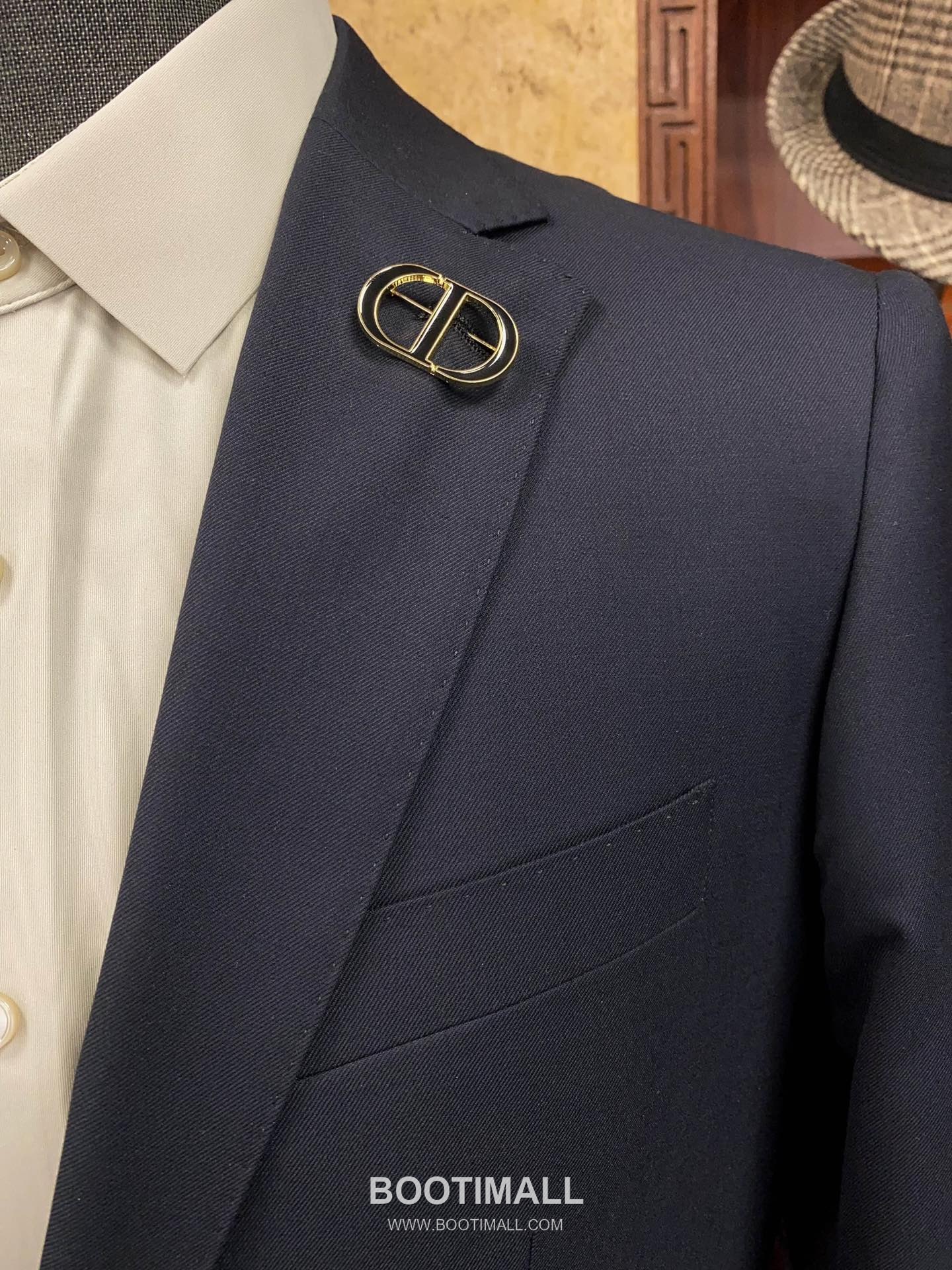 Dior 2025 F/W Polyester Viscose Suit Set Jacket Vest Pants with Tailored Fit 디올 2025FW 폴리에스터 블랙 재킷 베스트 팬츠 수트세트 5