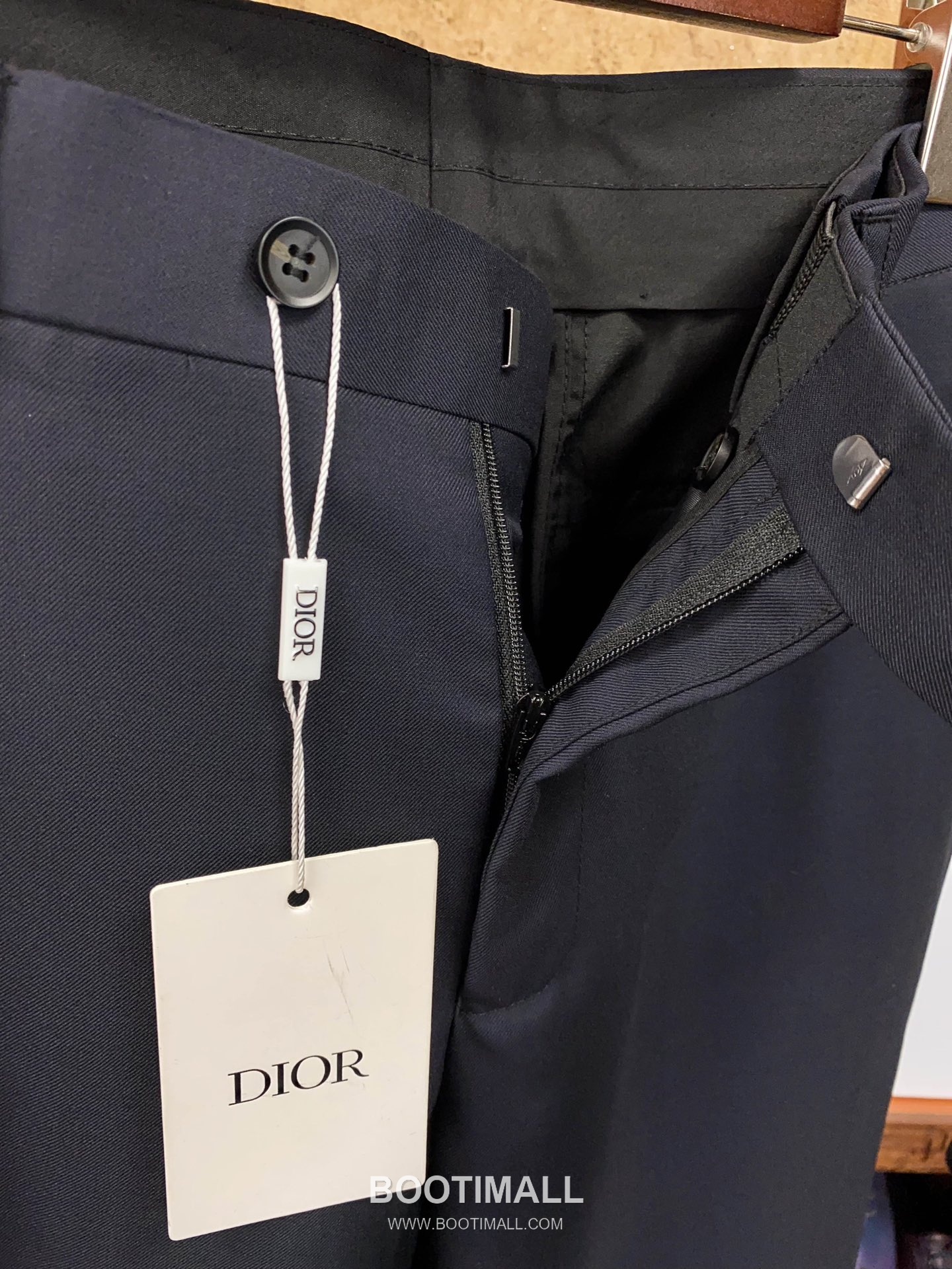 Dior 2025 F/W Polyester Viscose Suit Set Jacket Vest Pants with Tailored Fit 디올 2025FW 폴리에스터 블랙 재킷 베스트 팬츠 수트세트 13