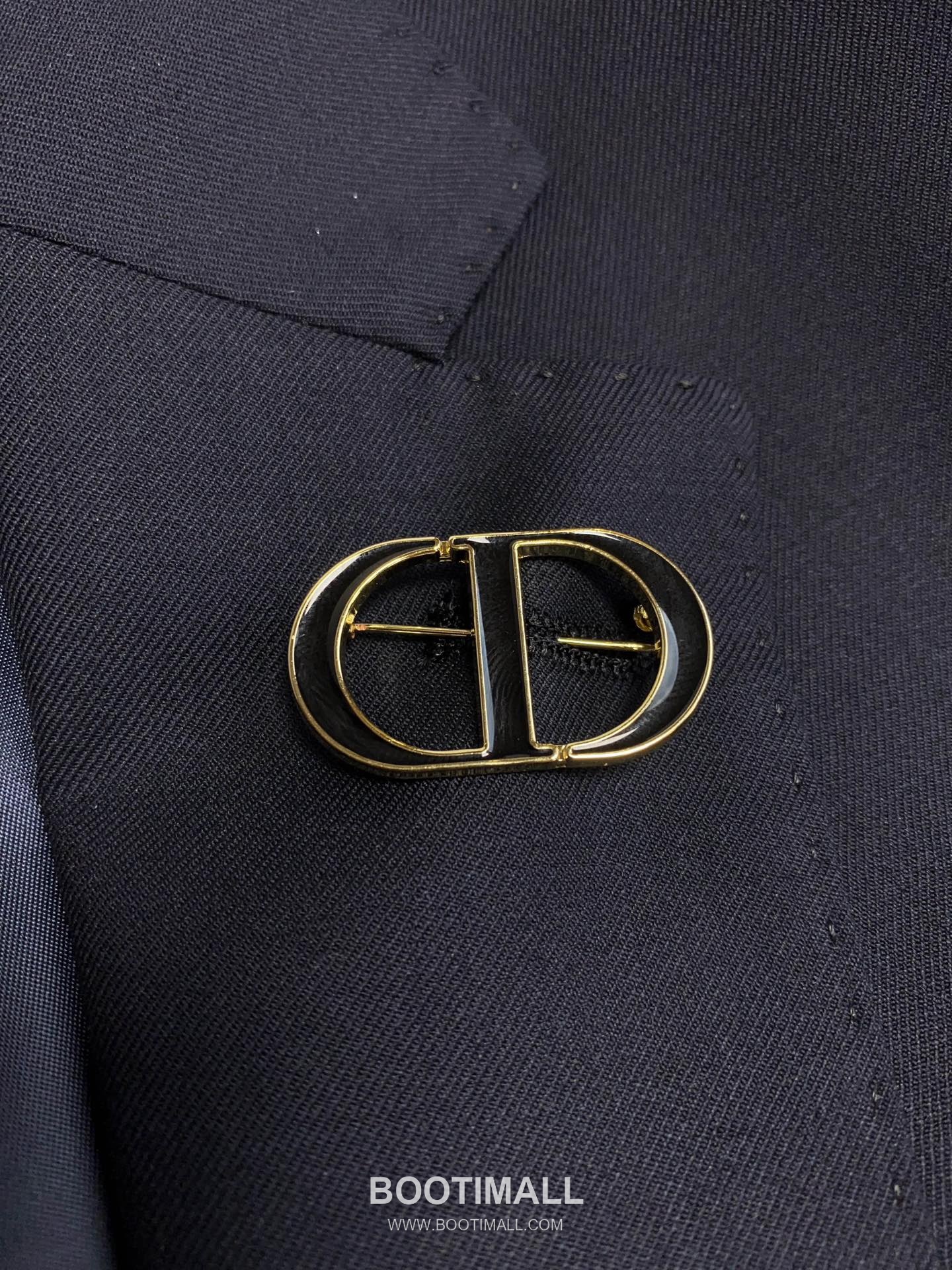 Dior 2025 F/W Polyester Viscose Suit Set Jacket Vest Pants with Tailored Fit 디올 2025FW 폴리에스터 블랙 재킷 베스트 팬츠 수트세트 24