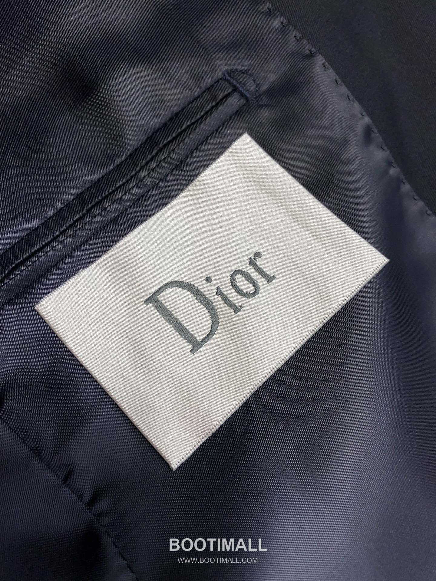 Dior 2025 F/W Polyester Viscose Suit Set Jacket Vest Pants with Tailored Fit 디올 2025FW 폴리에스터 블랙 재킷 베스트 팬츠 수트세트 26