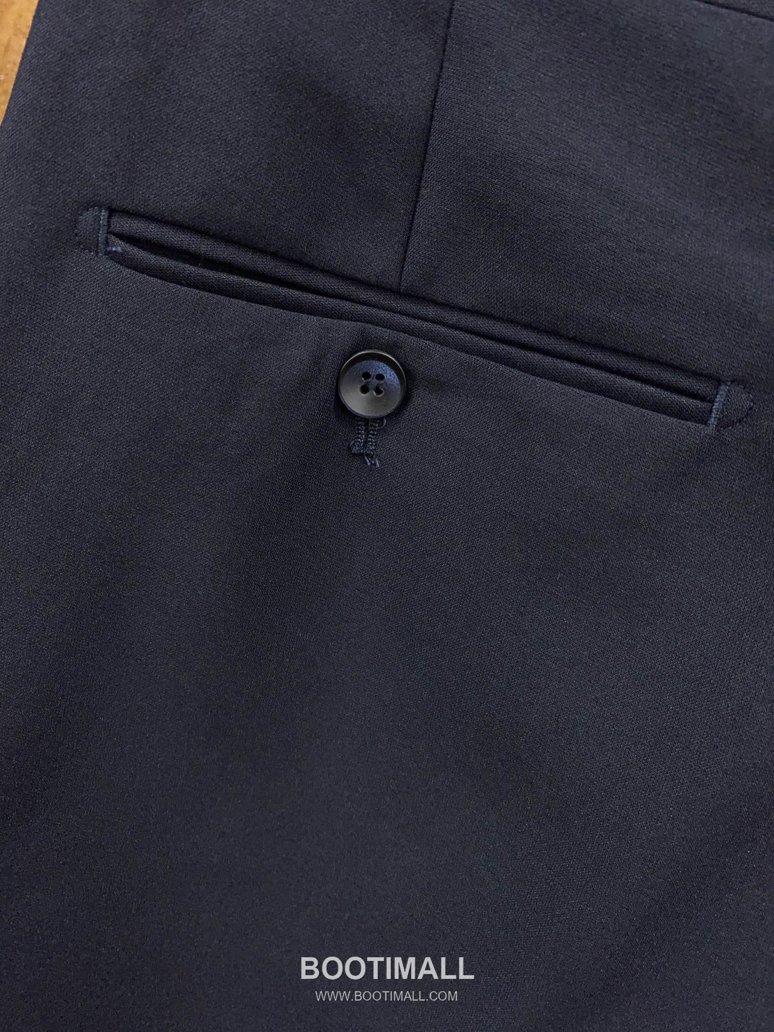 Dior 2025 F/W Polyester Viscose Suit Set Jacket Vest Pants with Tailored Fit 디올 2025FW 폴리에스터 블랙 재킷 베스트 팬츠 수트세트 35