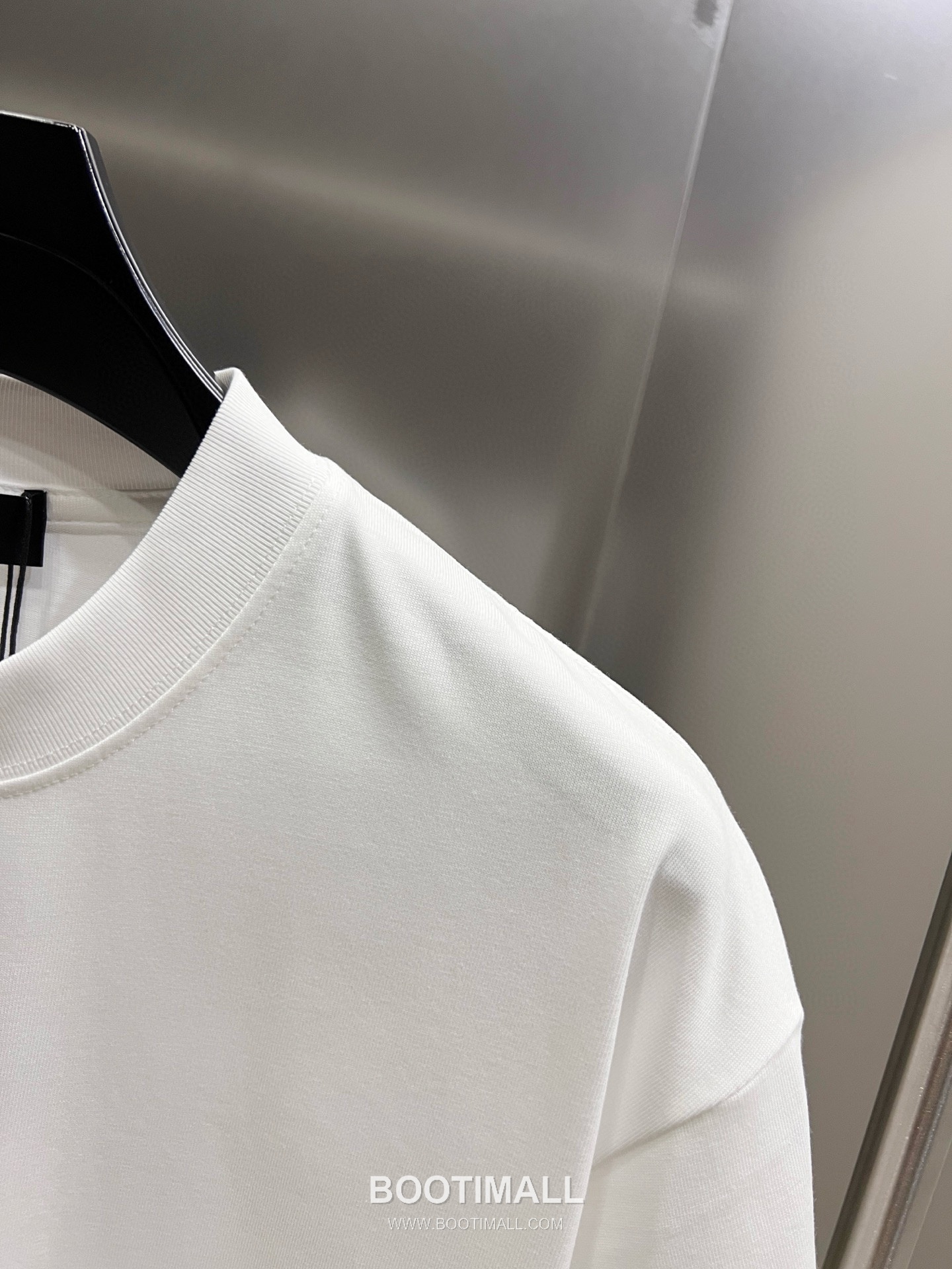 Arc'teryx 2026 S/S Cotton Short Sleeve T-Shirt with Foam Logo Print 아크테릭스 2026SS 코튼 블랙 티셔츠 발포 로고 프린트 8