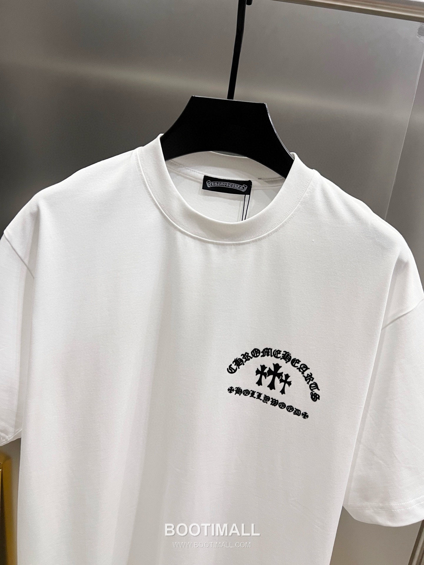 Chrome Hearts 2026 S/S Cotton Short Sleeve T-Shirt with Cross Patch Foam Print 크롬하츠 2026SS 코튼 블랙 티셔츠 십자가 패치 발포 프린트 9