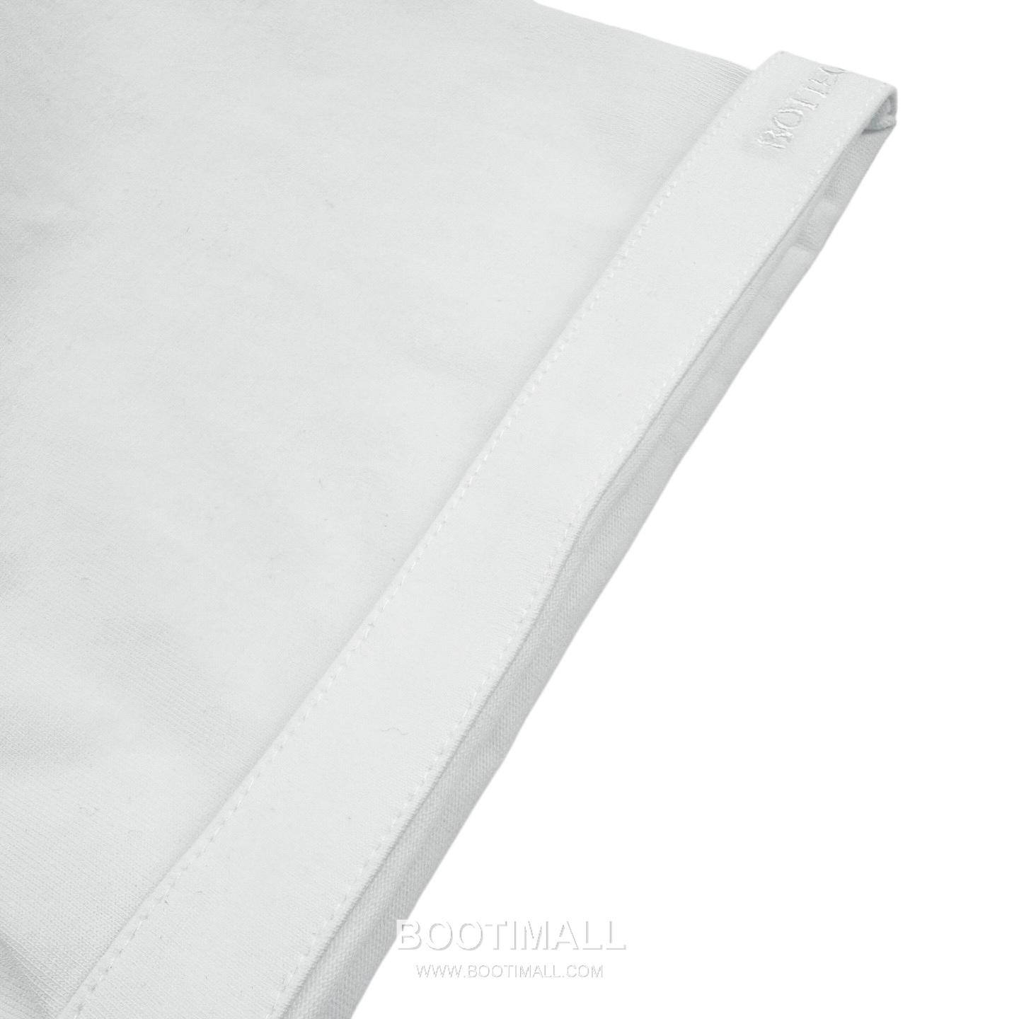 Louis Vuitton 2026 S/S Cotton Short Sleeve T-Shirt with Embossed Logo Print 루이비통 2026SS 코튼 블랙 티셔츠 입체 로고 프린트 17