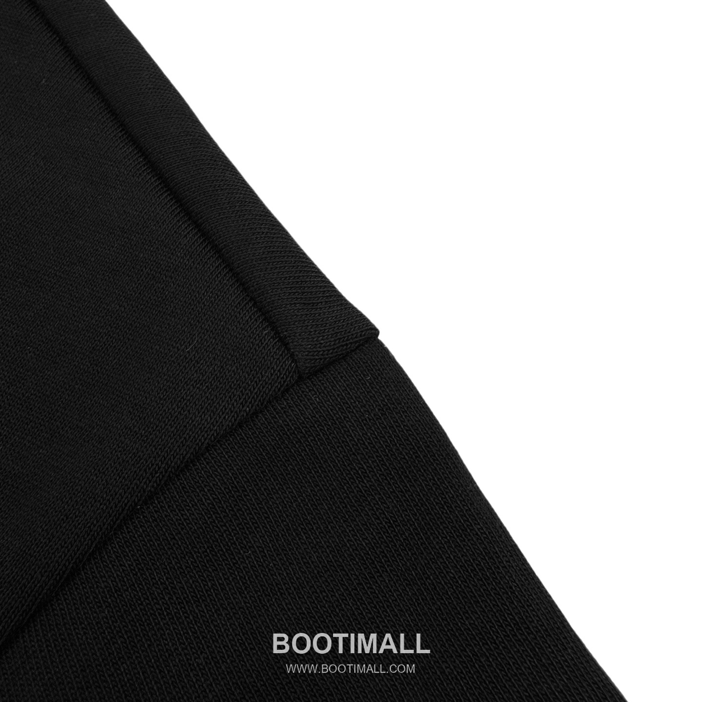 Louis Vuitton 2026 S/S Cotton Short Sleeve T-Shirt with Embossed Logo Print 루이비통 2026SS 코튼 블랙 티셔츠 입체 로고 프린트 17