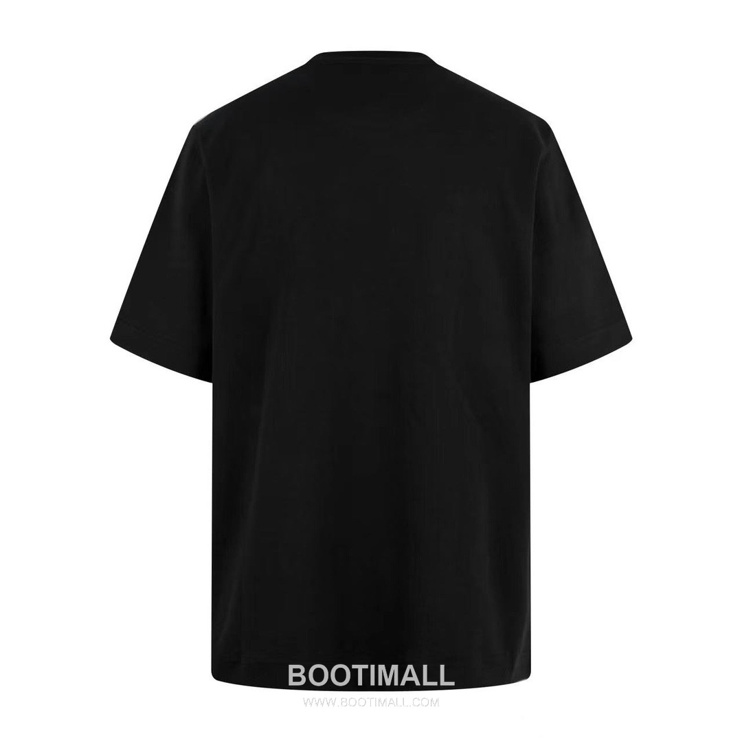 Fendi 2025 S/S Cotton Short Sleeve T-Shirt with Double F Patch Logo 펜디 2025SS 코튼 블랙 티셔츠 더블F 패치 로고 13
