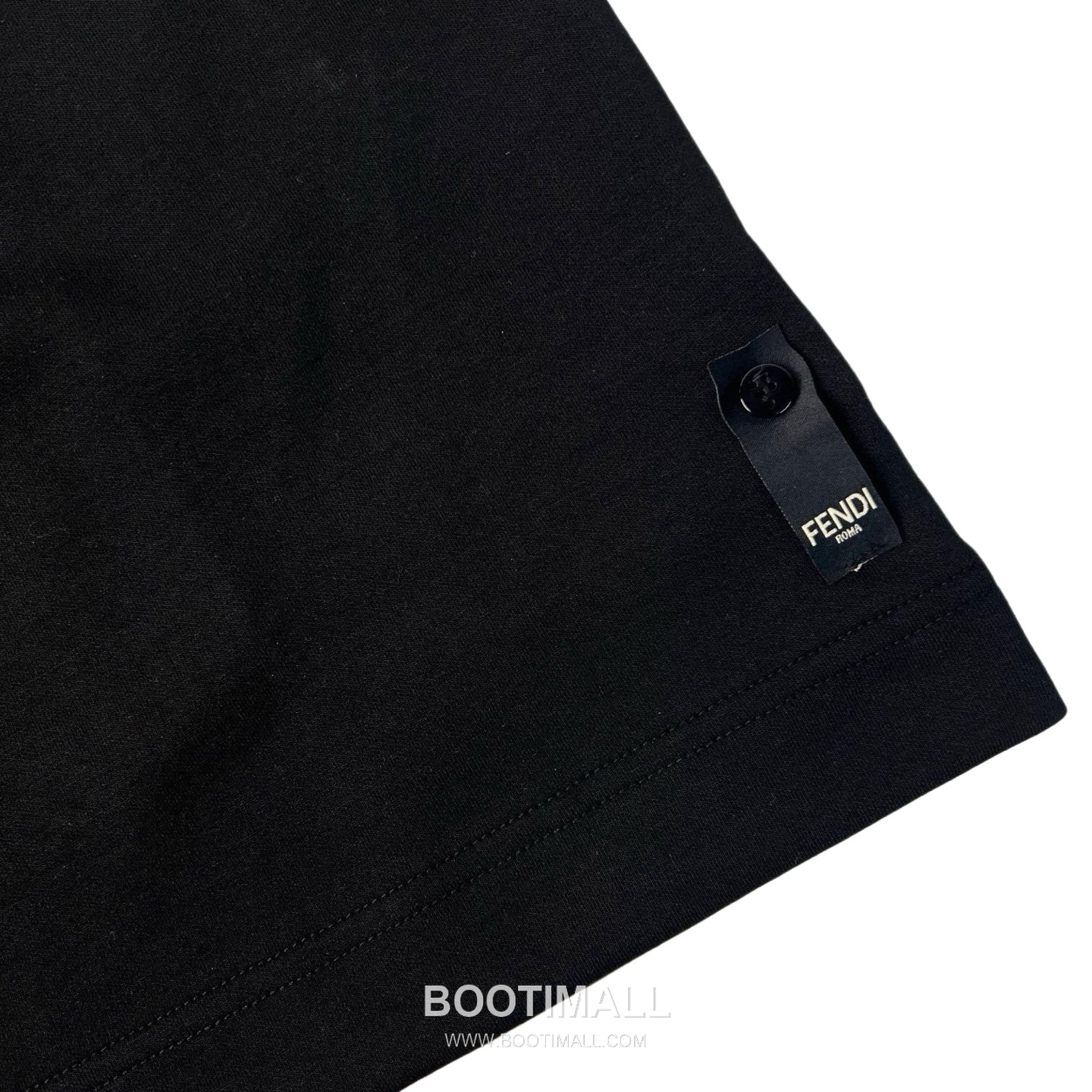 Fendi 2025 S/S Cotton Short Sleeve T-Shirt with Double F Patch Logo 펜디 2025SS 코튼 블랙 티셔츠 더블F 패치 로고 19