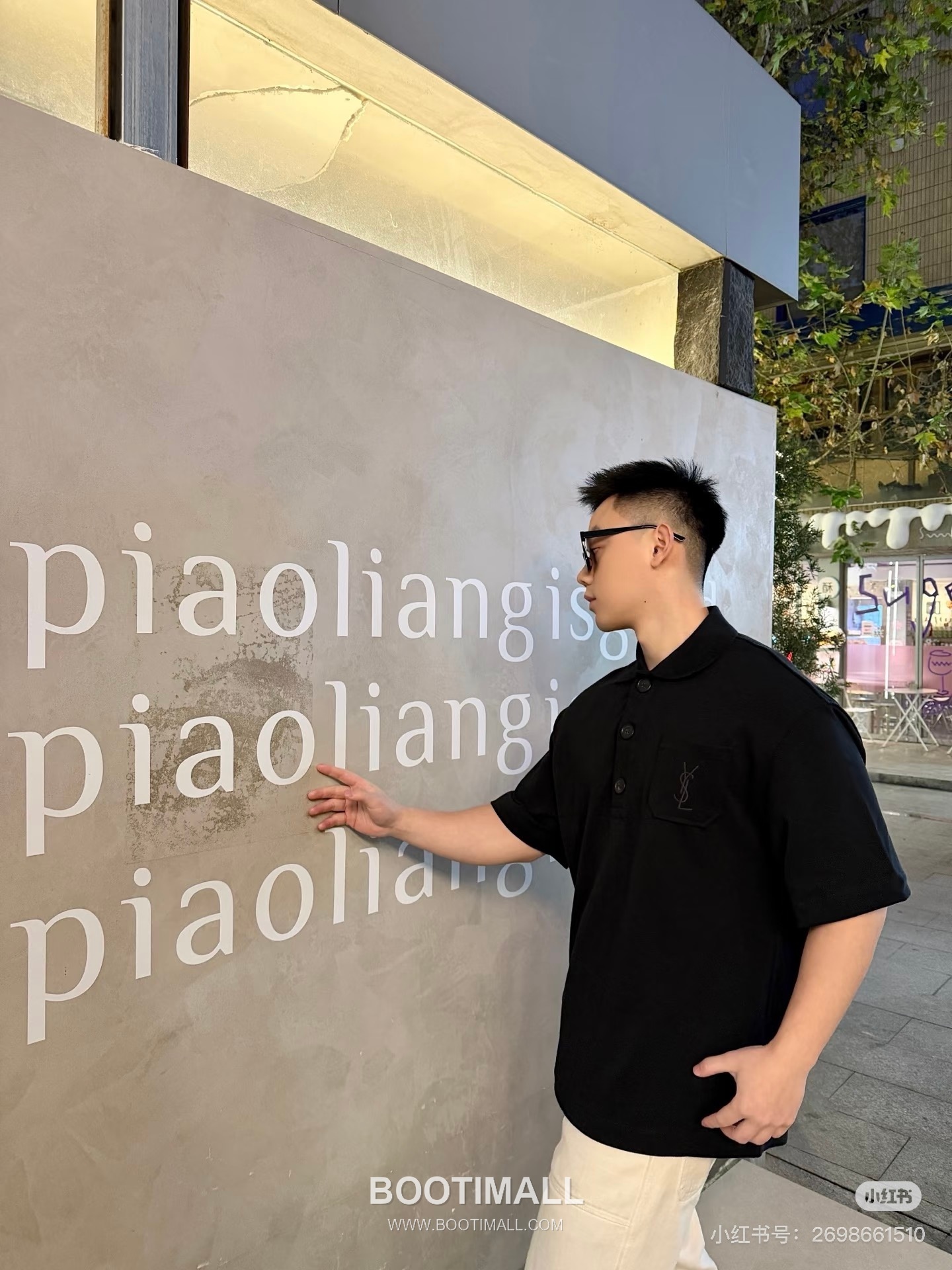 Saint Laurent 2025 S/S Cotton Polo Shirt with Pocket Embroidered Logo 생로랑 2025SS 코튼 블랙 폴로셔츠 포켓 자수 5