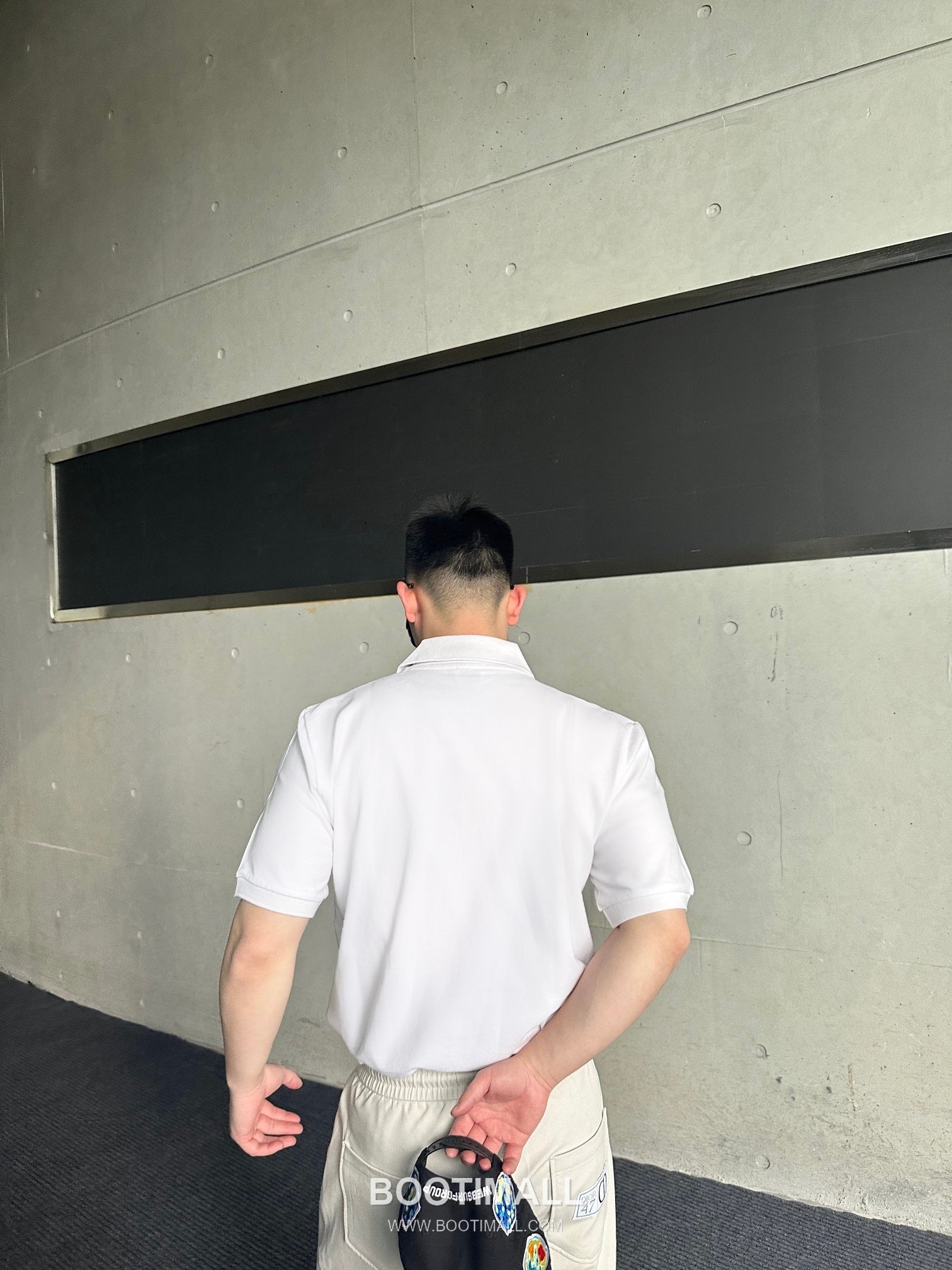 Saint Laurent 2025 S/S Cotton Polo Shirt with Embroidered Logo 생로랑 2025SS 코튼 블랙 폴로셔츠 자수 로고 4