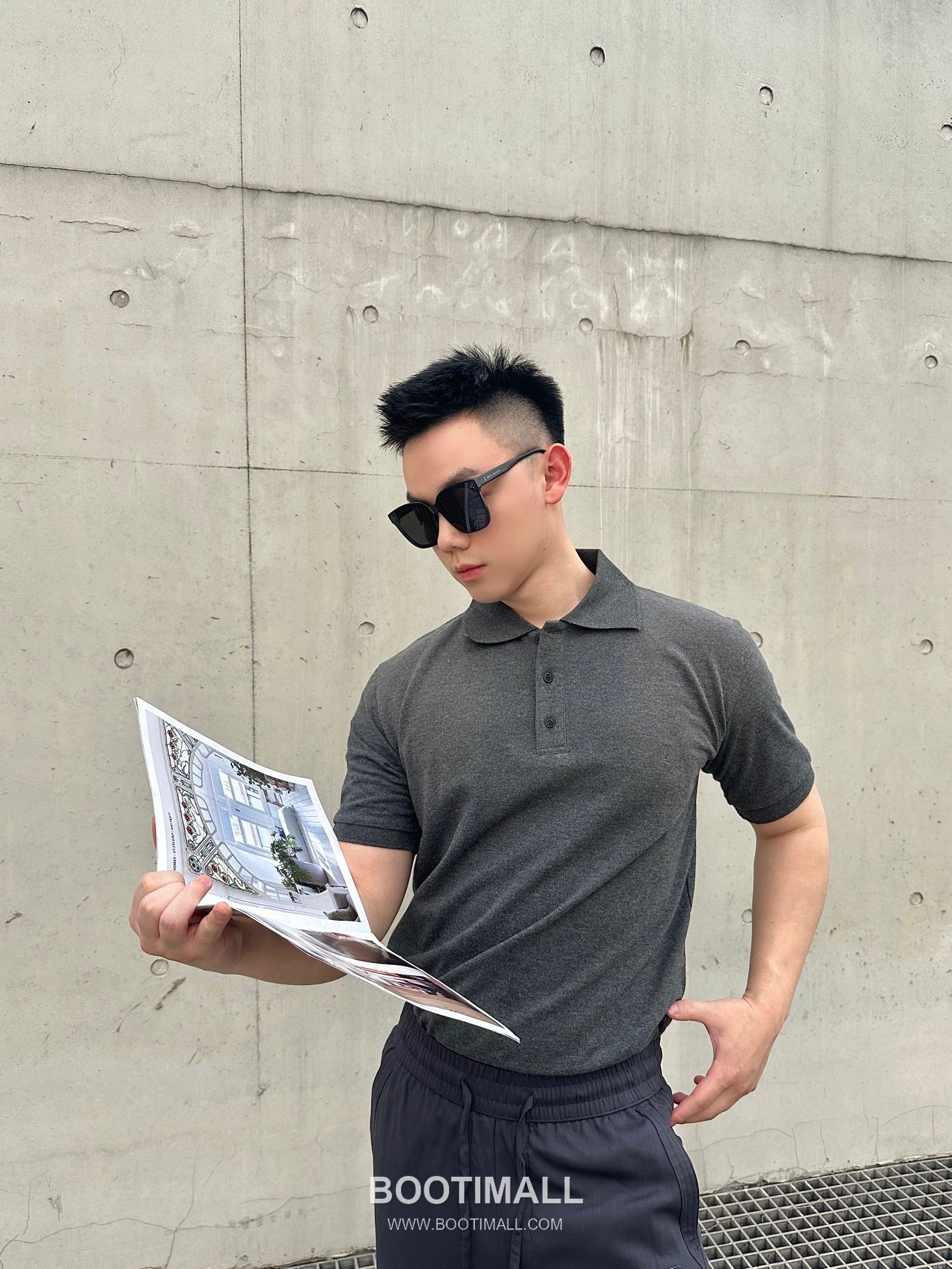 Saint Laurent 2025 S/S Cotton Polo Shirt with Embroidered Logo 생로랑 2025SS 코튼 블랙 폴로셔츠 자수 로고 2