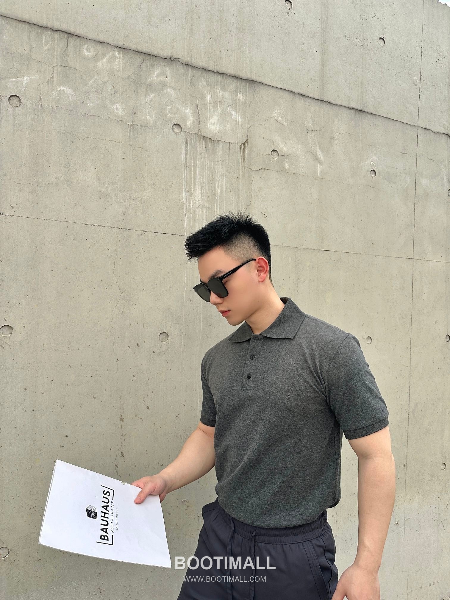 Saint Laurent 2025 S/S Cotton Polo Shirt with Embroidered Logo 생로랑 2025SS 코튼 블랙 폴로셔츠 자수 로고 6