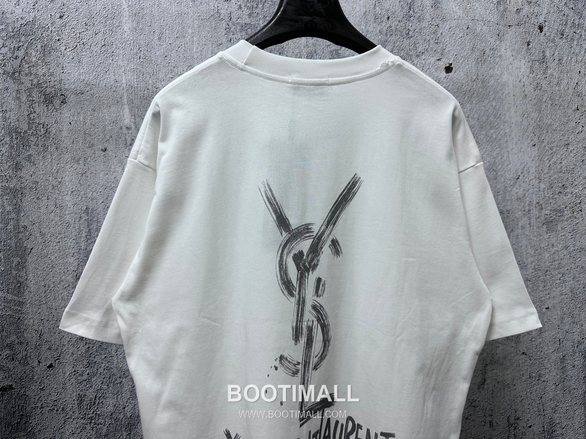 Saint Laurent 2025 S/S Cotton Short Sleeve T-Shirt with Logo Print 생로랑 2025SS 코튼 블랙 티셔츠 로고 프린트 6