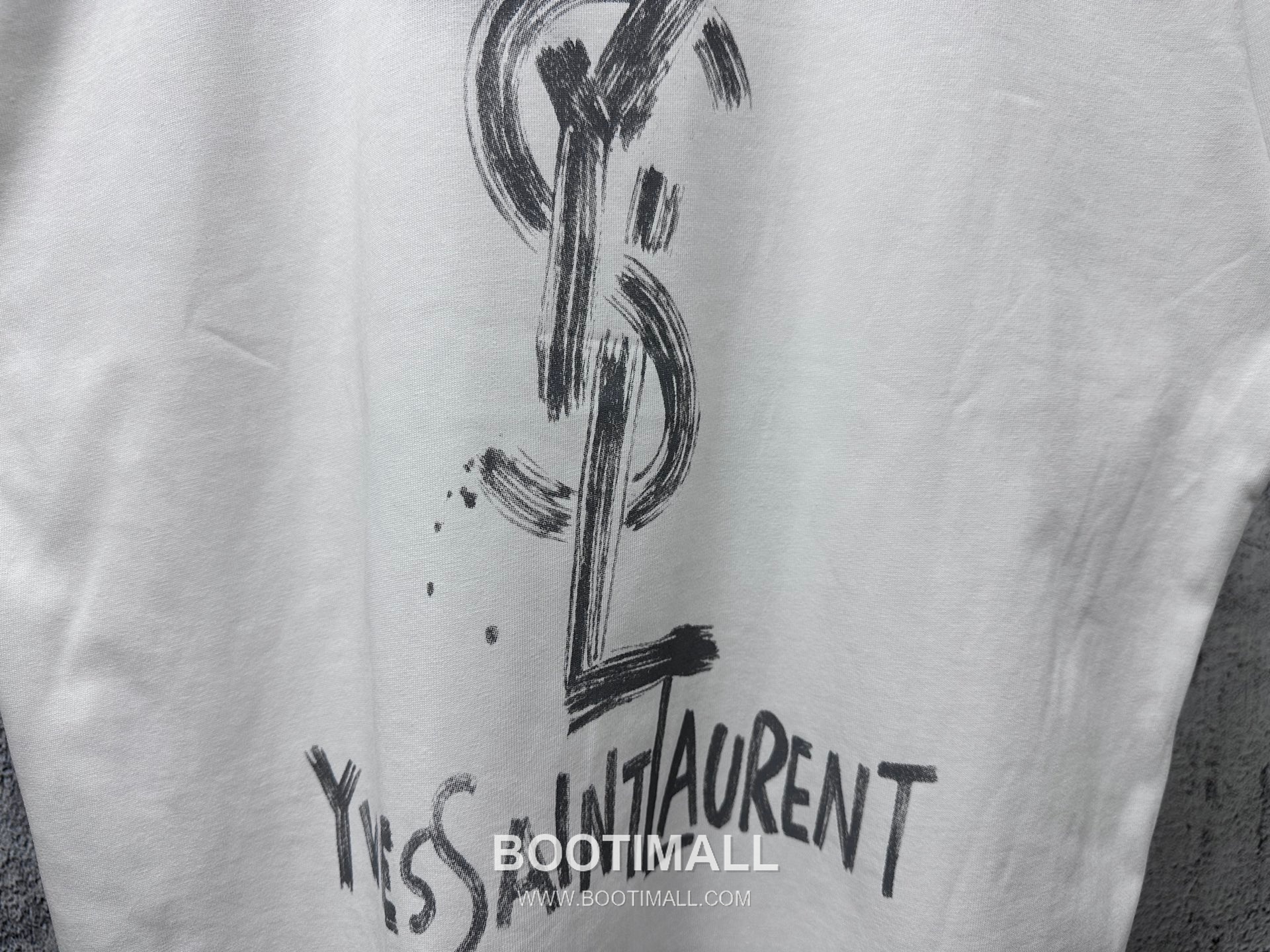 Saint Laurent 2025 S/S Cotton Short Sleeve T-Shirt with Logo Print 생로랑 2025SS 코튼 블랙 티셔츠 로고 프린트 7