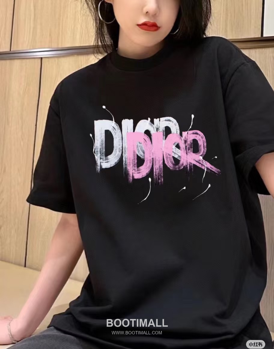 Dior 2025 S/S Cotton Short Sleeve T-Shirt with Logo Print 디올 2025SS 코튼 블랙 티셔츠 로고 프린트 1