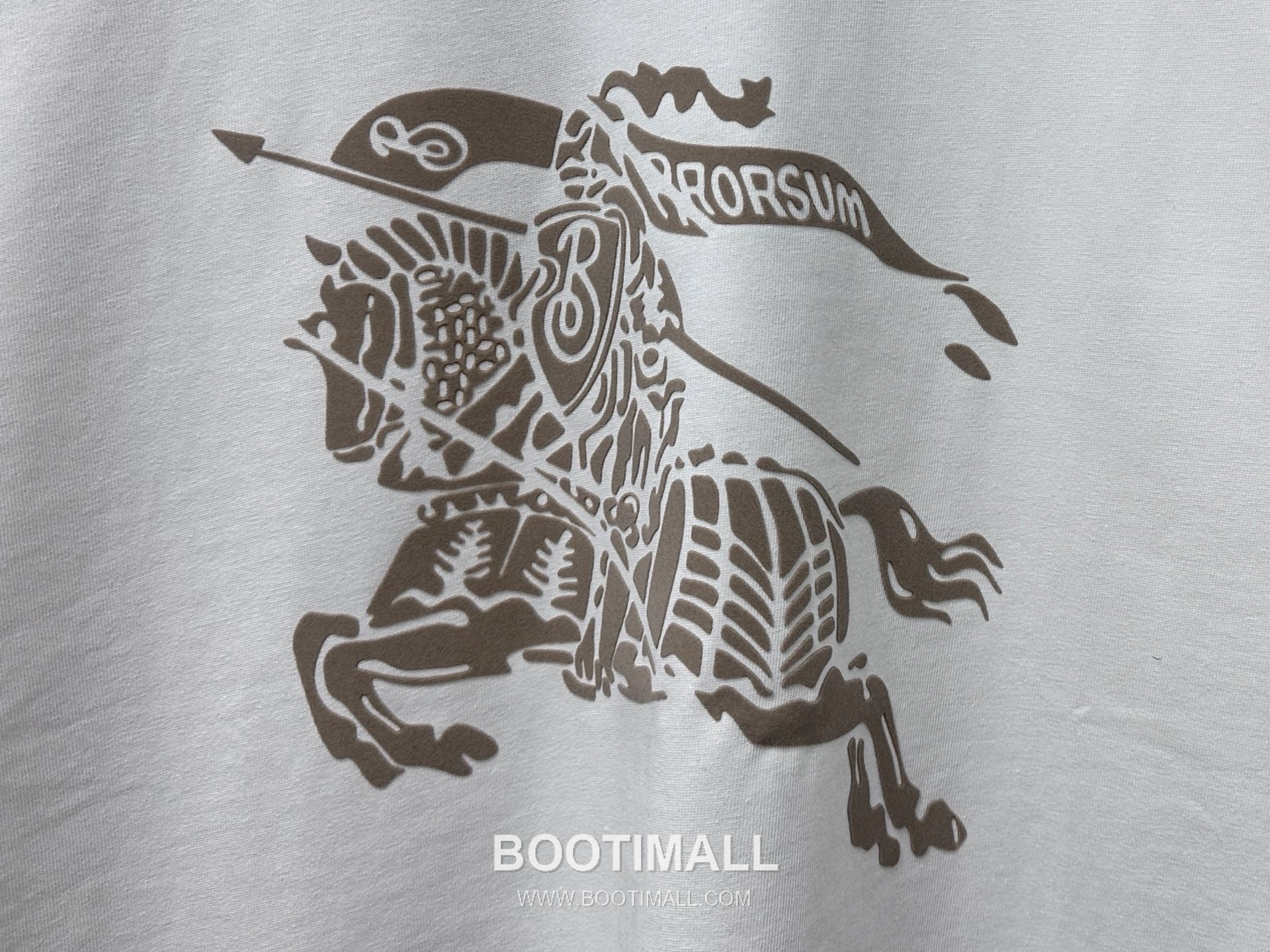 Burberry 2025 S/S Cotton Short Sleeve T-Shirt with Knight Logo Print 버버리 2025SS 코튼 블랙 티셔츠 기사 로고 프린트 8