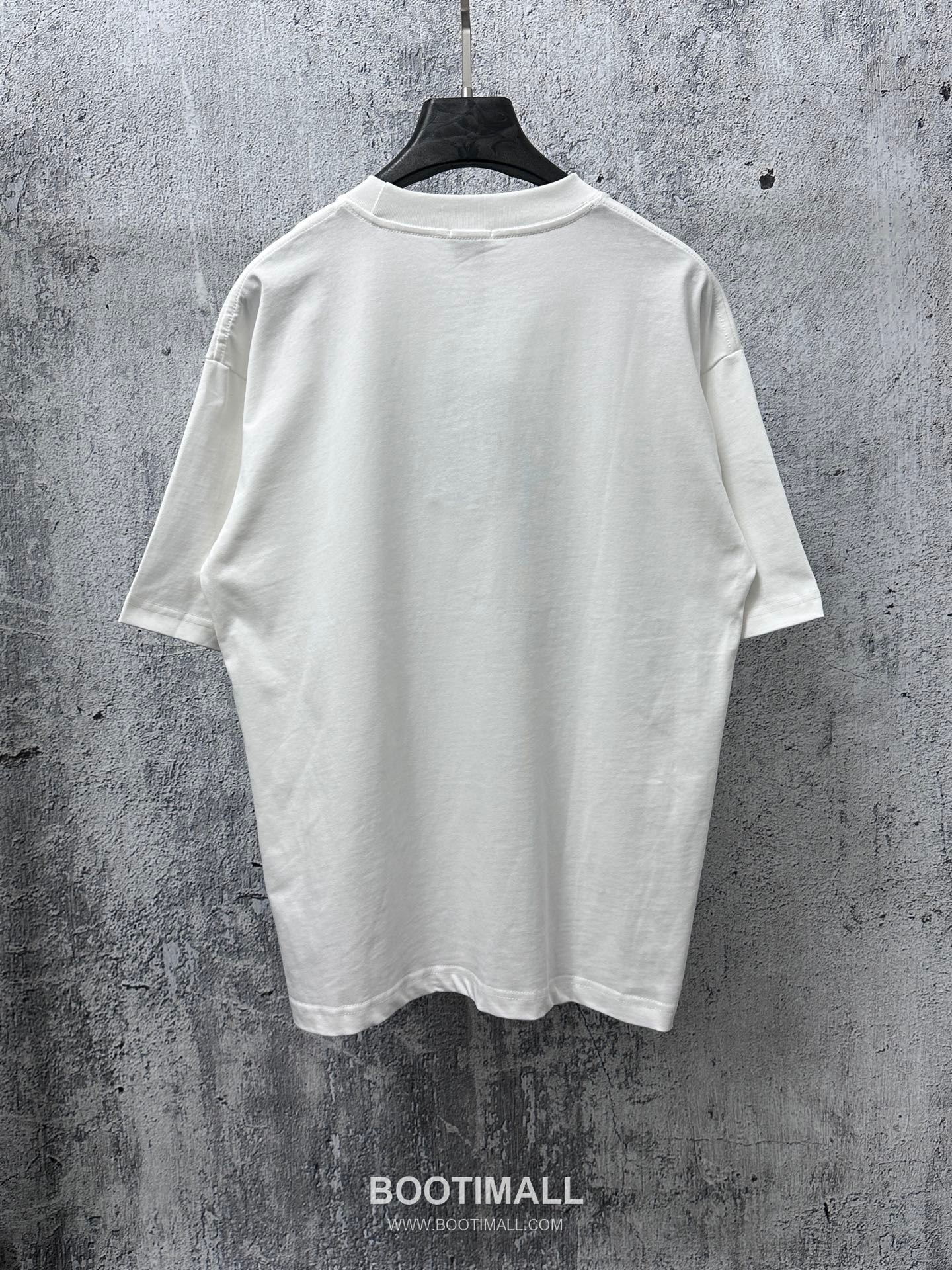 Burberry 2025 S/S Cotton Short Sleeve T-Shirt with Knight Logo Print 버버리 2025SS 코튼 블랙 티셔츠 기사 로고 프린트 11