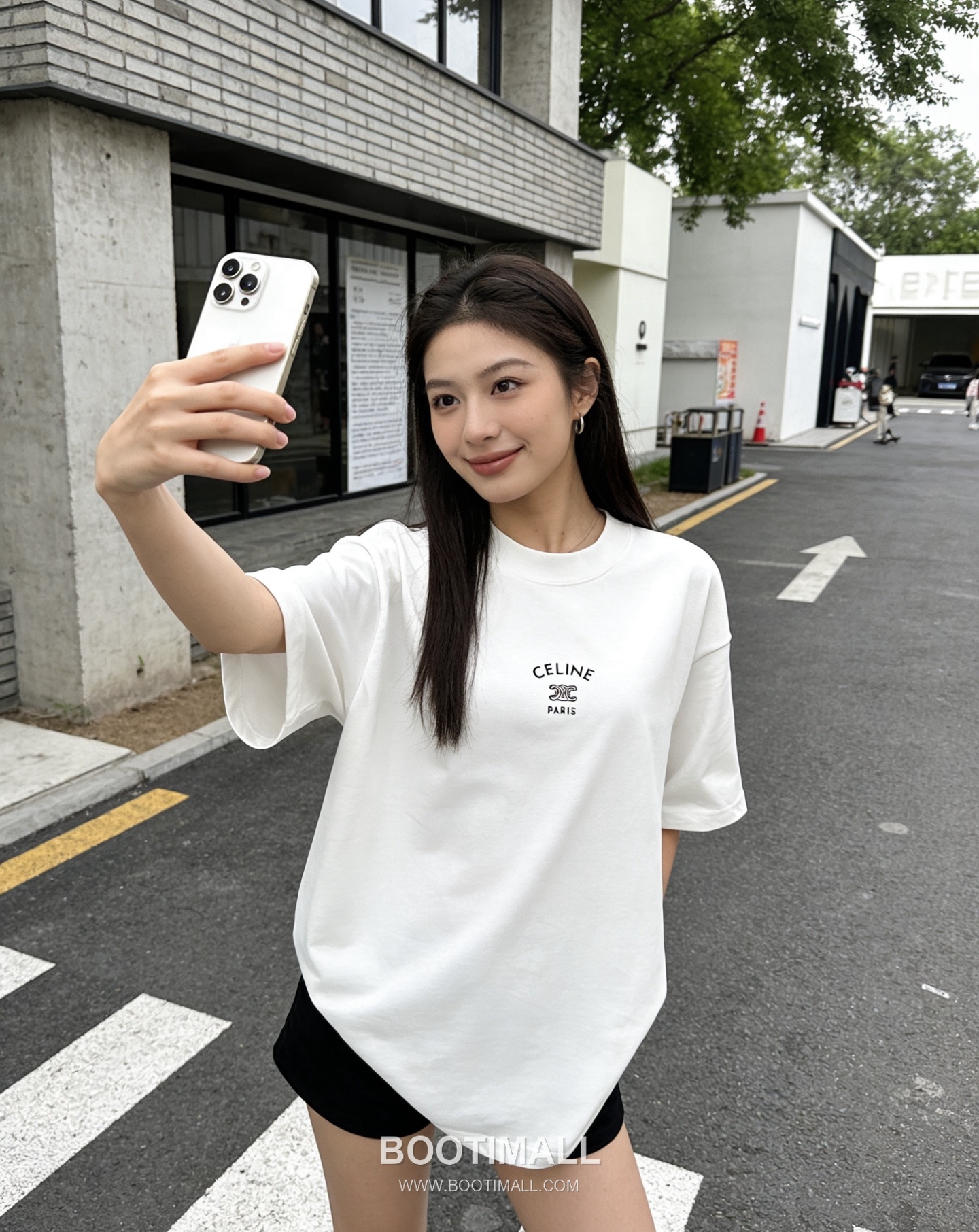 Celine 2025 S/S Cotton Short Sleeve T-Shirt with Logo Print 셀린느 2025SS 코튼 블랙 티셔츠 로고 프린트 1