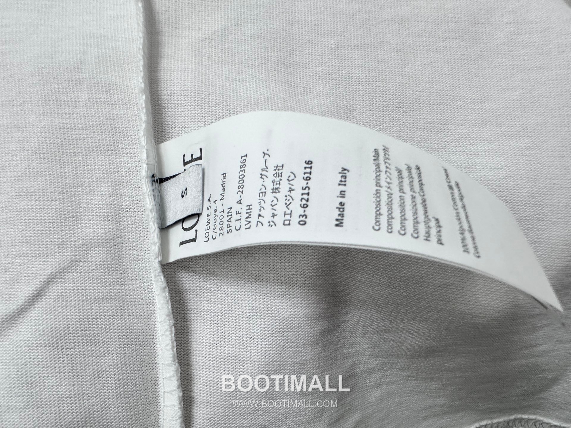 Loewe 2025 S/S Cotton Short Sleeve T-Shirt with Rubber Logo Print 로에베 2025SS 코튼 블랙 티셔츠 러버 로고 프린트 9