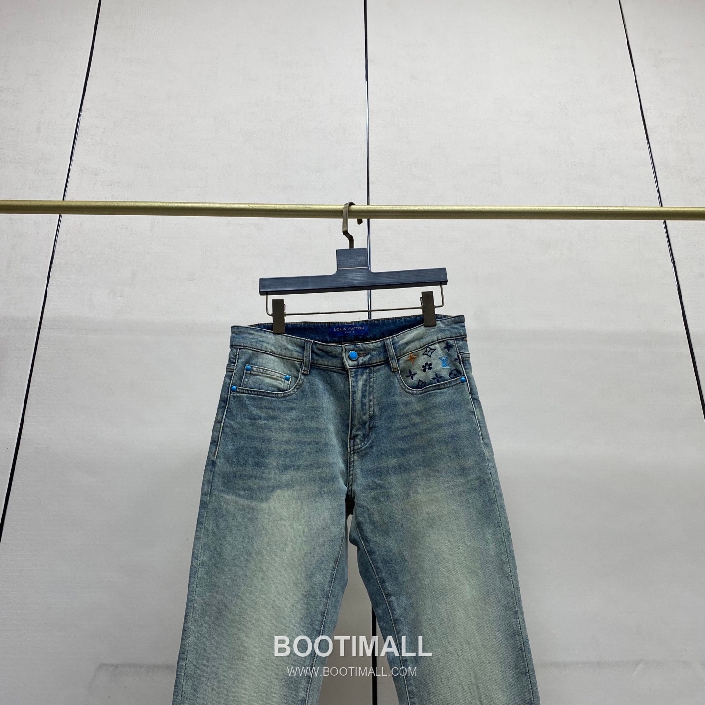 Louis Vuitton 2026 S/S Denim Straight Jeans Pants with Washed Finish 루이비통 2026SS 데님 블루 스트레이트 워싱 진 7