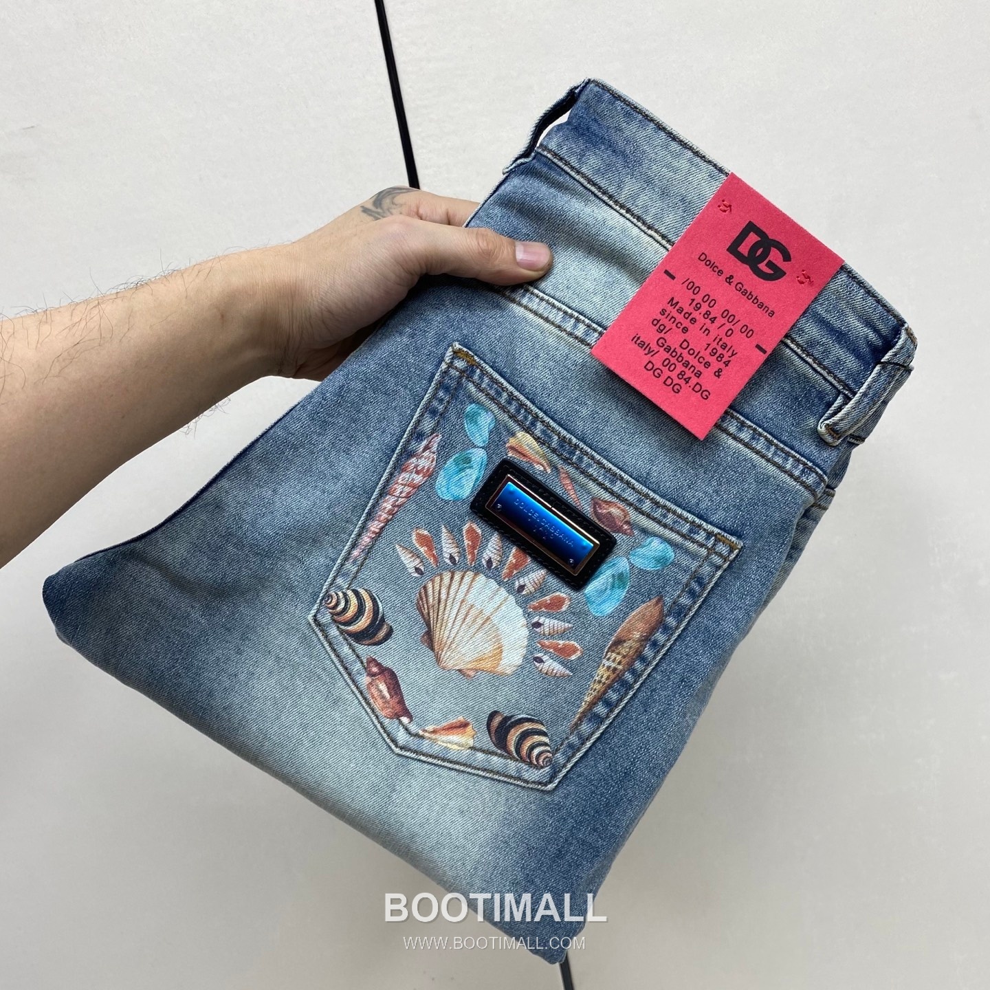 Dolce & Gabbana Classic Denim Cotton Straight Jeans 돌체앤가바나 클래식 데님 코튼 스트레이트 진 팬츠 1