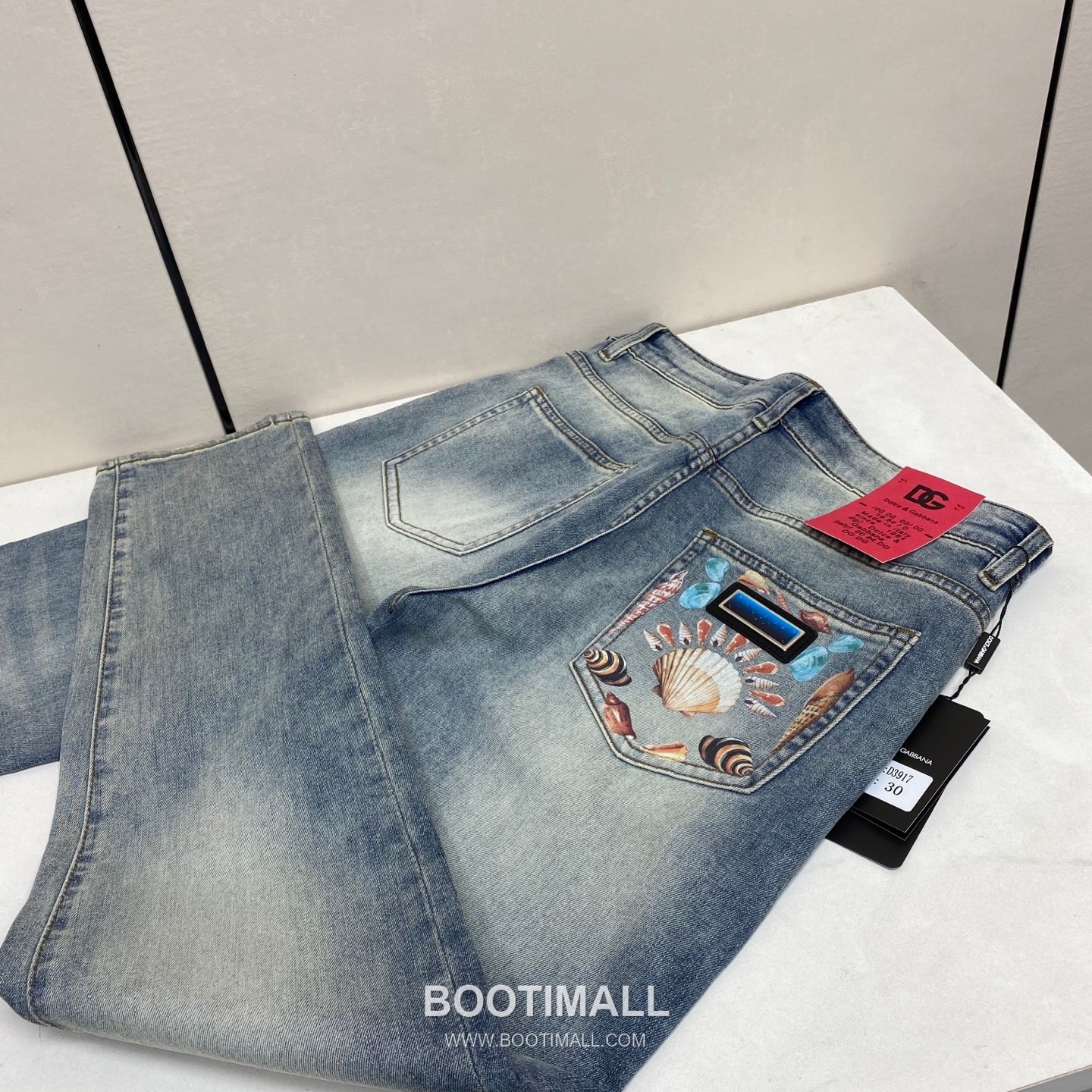 Dolce & Gabbana Classic Denim Cotton Straight Jeans 돌체앤가바나 클래식 데님 코튼 스트레이트 진 팬츠 2
