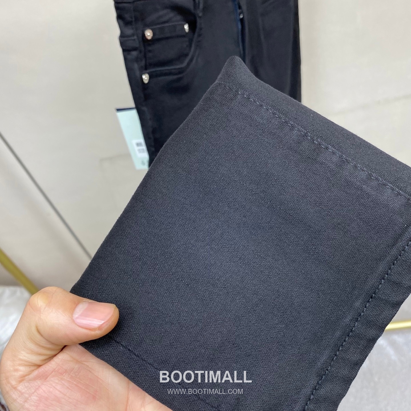 Prada 2026 S/S Denim Straight Jeans Pants with Washed Finish 프라다 2026SS 데님 블루 스트레이트 워싱 진 9