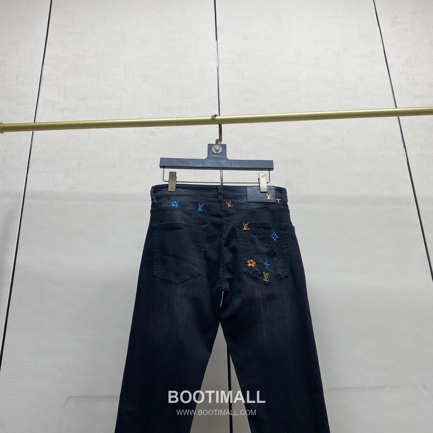 Louis Vuitton 2026 S/S Cotton Denim Straight Jeans 루이비통 2026SS 코튼 데님 스트레이트 워싱 진 팬츠 5