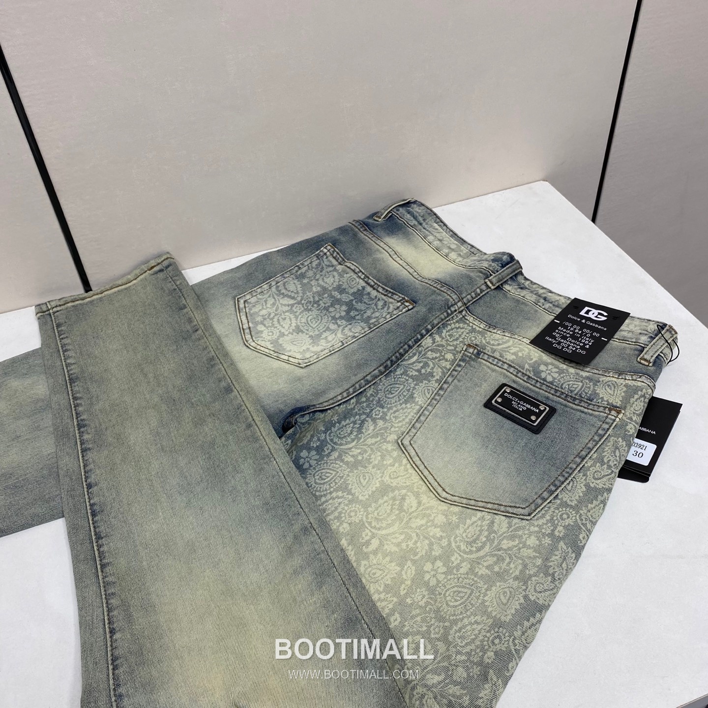 Dolce & Gabbana 2026 S/S Cotton Denim Straight Jeans 돌체앤가바나 2026SS 코튼 데님 스트레이트 워싱 진 팬츠 2