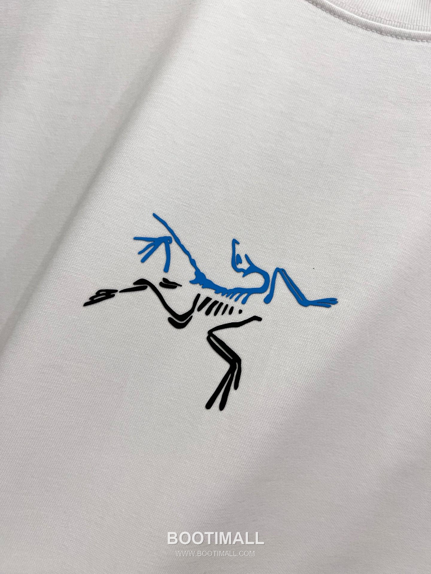 Arc'teryx 2026 S/S Cotton Short Sleeve T-Shirt with Foam Logo Print 아크테릭스 2026SS 코튼 블랙 티셔츠 발포 로고 프린트 7