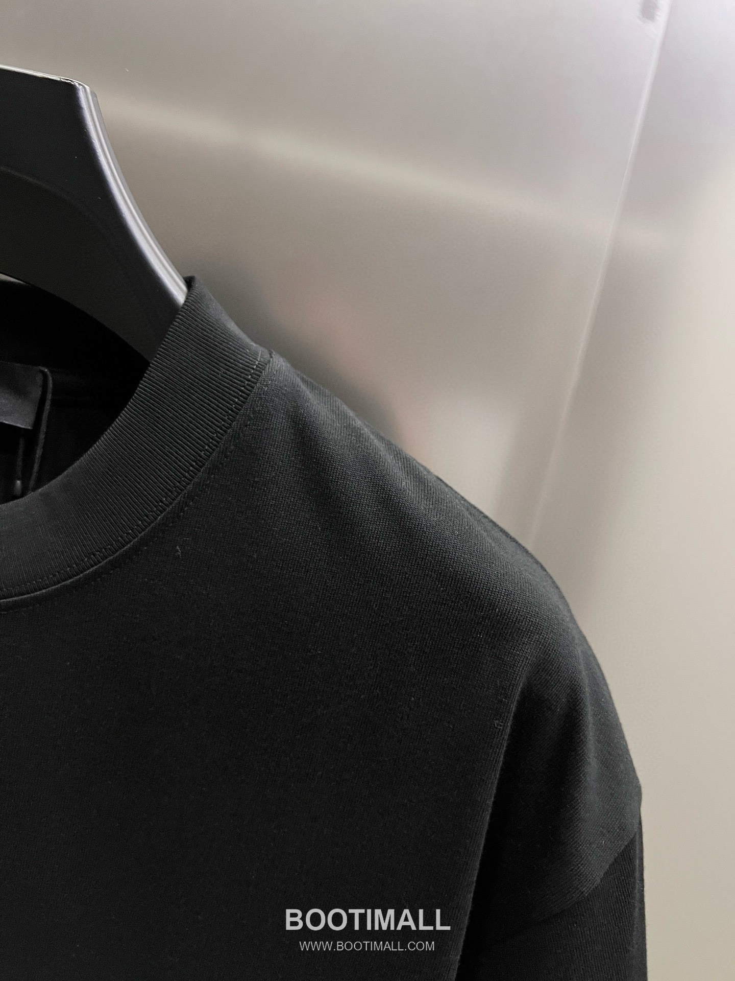 Arc'teryx 2026 S/S Cotton Short Sleeve T-Shirt with Foam Logo Print 아크테릭스 2026SS 코튼 블랙 티셔츠 발포 로고 프린트 8