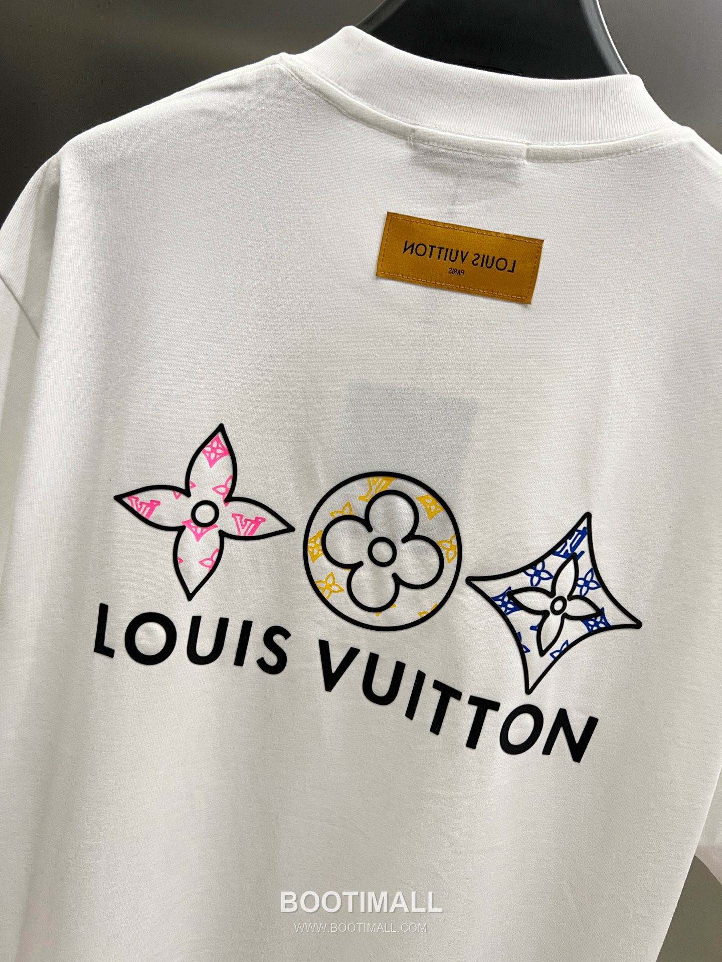 Louis Vuitton Logo Foam Print Cotton Oversized Short Sleeve T-Shirt 루이비통 로고 발포 프린트 코튼 오버핏 반팔 티셔츠 5
