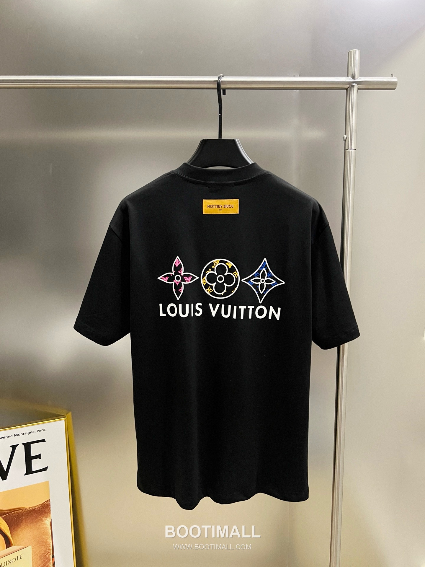 Louis Vuitton Logo Foam Print Cotton Oversized Short Sleeve T-Shirt 루이비통 로고 발포 프린트 코튼 오버핏 반팔 티셔츠 1