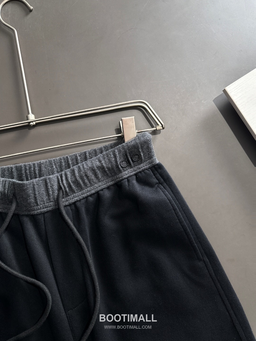 Alo 2026 S/S Elastic Waist Cotton Casual Pants 알로 2026SS 코튼 밴딩 캐주얼 팬츠 2