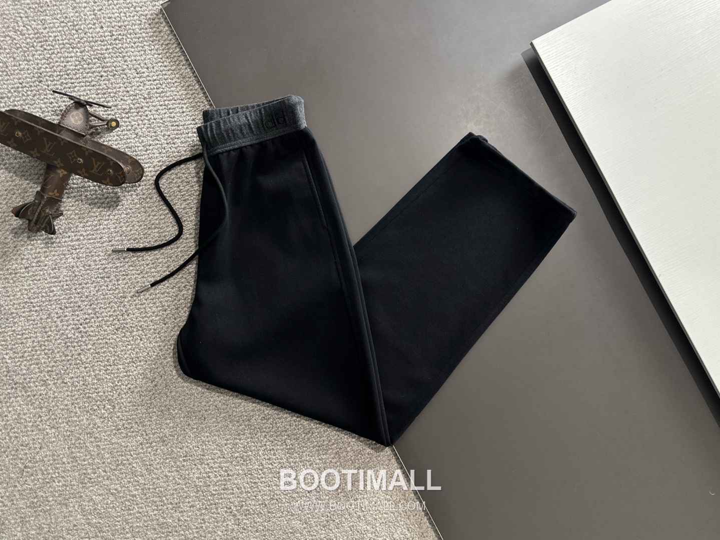 Alo 2026 S/S Elastic Waist Cotton Casual Pants 알로 2026SS 코튼 밴딩 캐주얼 팬츠 7