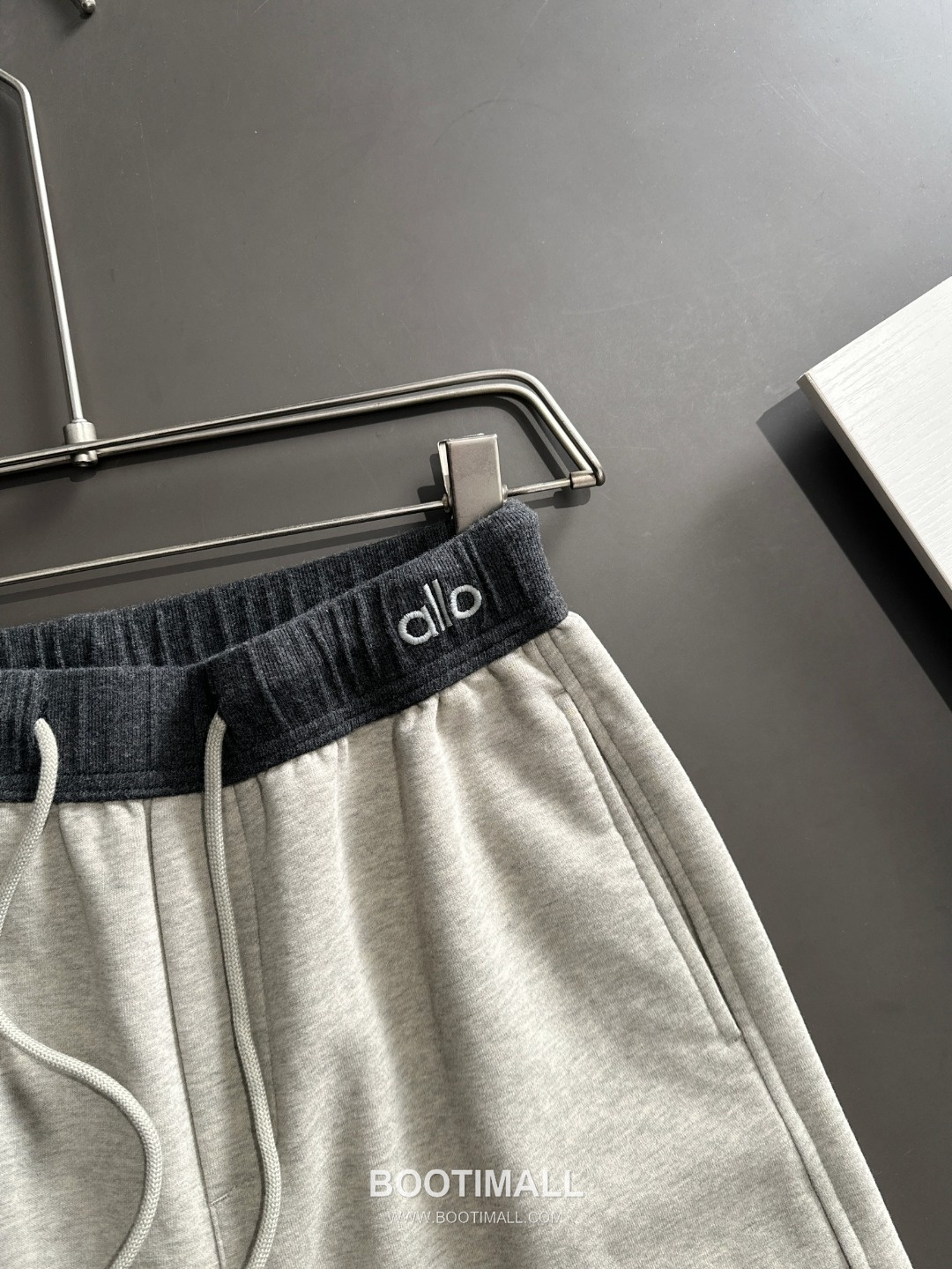 Alo 2026 S/S Elastic Waist Cotton Casual Pants 알로 2026SS 코튼 밴딩 캐주얼 팬츠 2