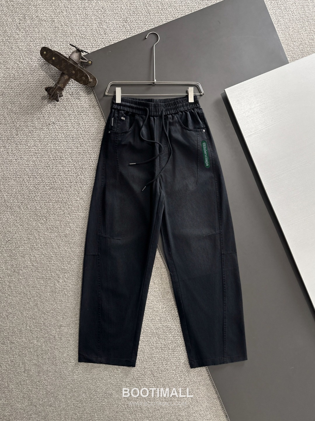 Balenciaga 2026 S/S Cotton Elastic Waist Casual Pants 발렌시아가 2026SS 코튼 밴딩 캐주얼 팬츠 1