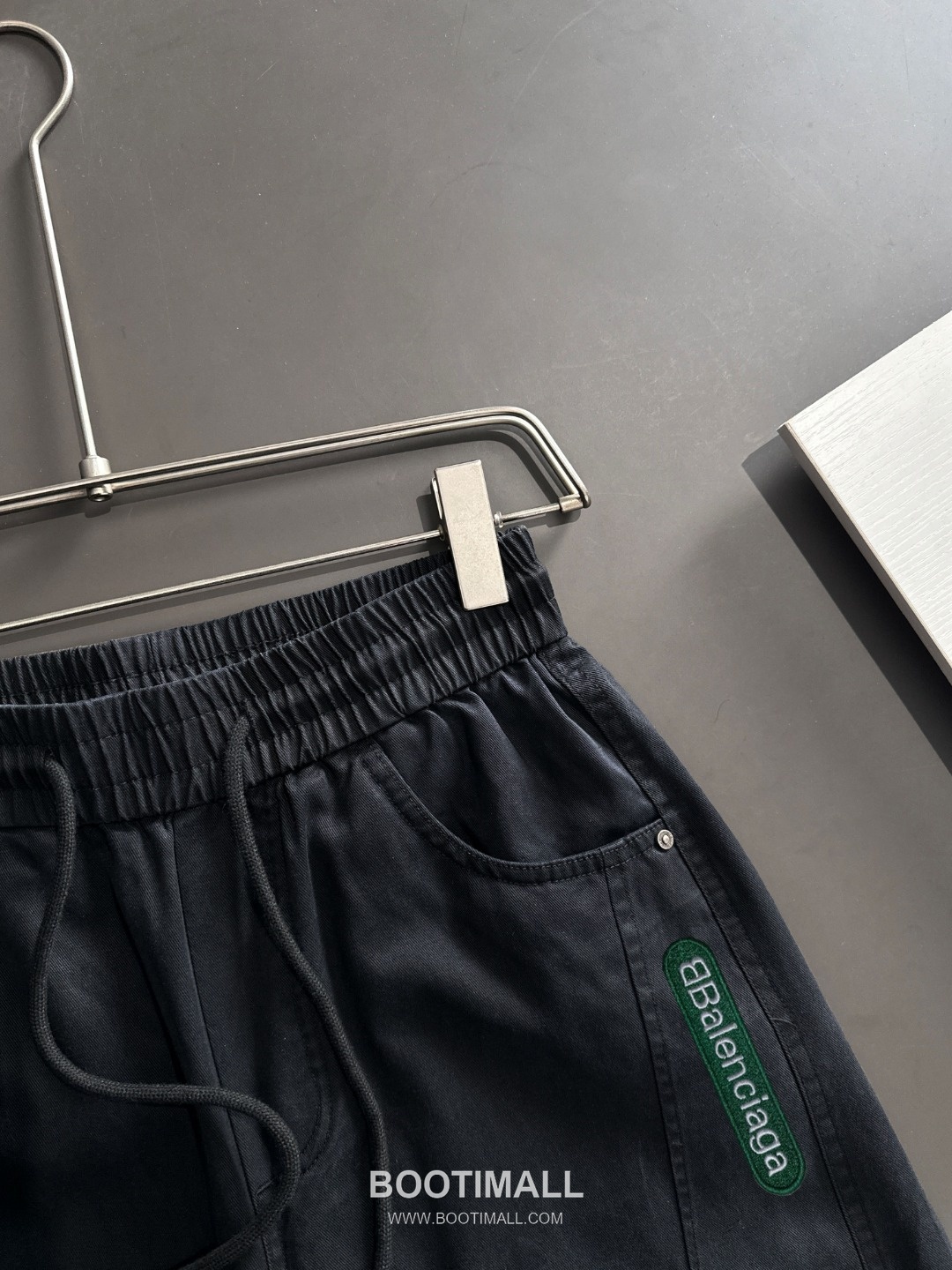 Balenciaga 2026 S/S Cotton Elastic Waist Casual Pants 발렌시아가 2026SS 코튼 밴딩 캐주얼 팬츠 2