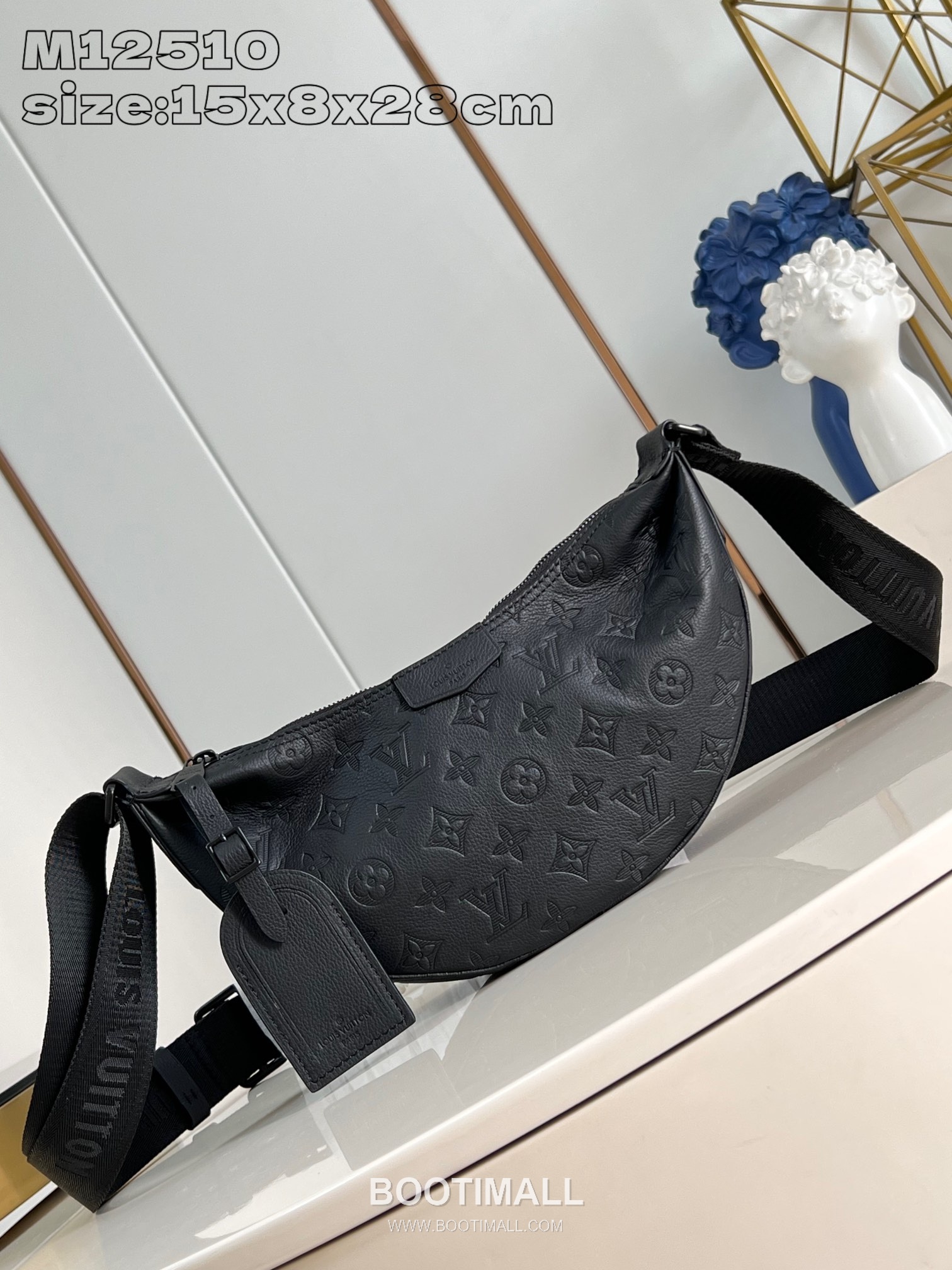 Louis Vuitton Hamac Small Monogram Shadow Calfskin Leather Crossbody Bag with Adjustable Strap Detail 루이비통 하맥 스몰 모노그램 쉐도우 카프스킨 레더 스트랩 크로스백 M12510 28.5cm 1