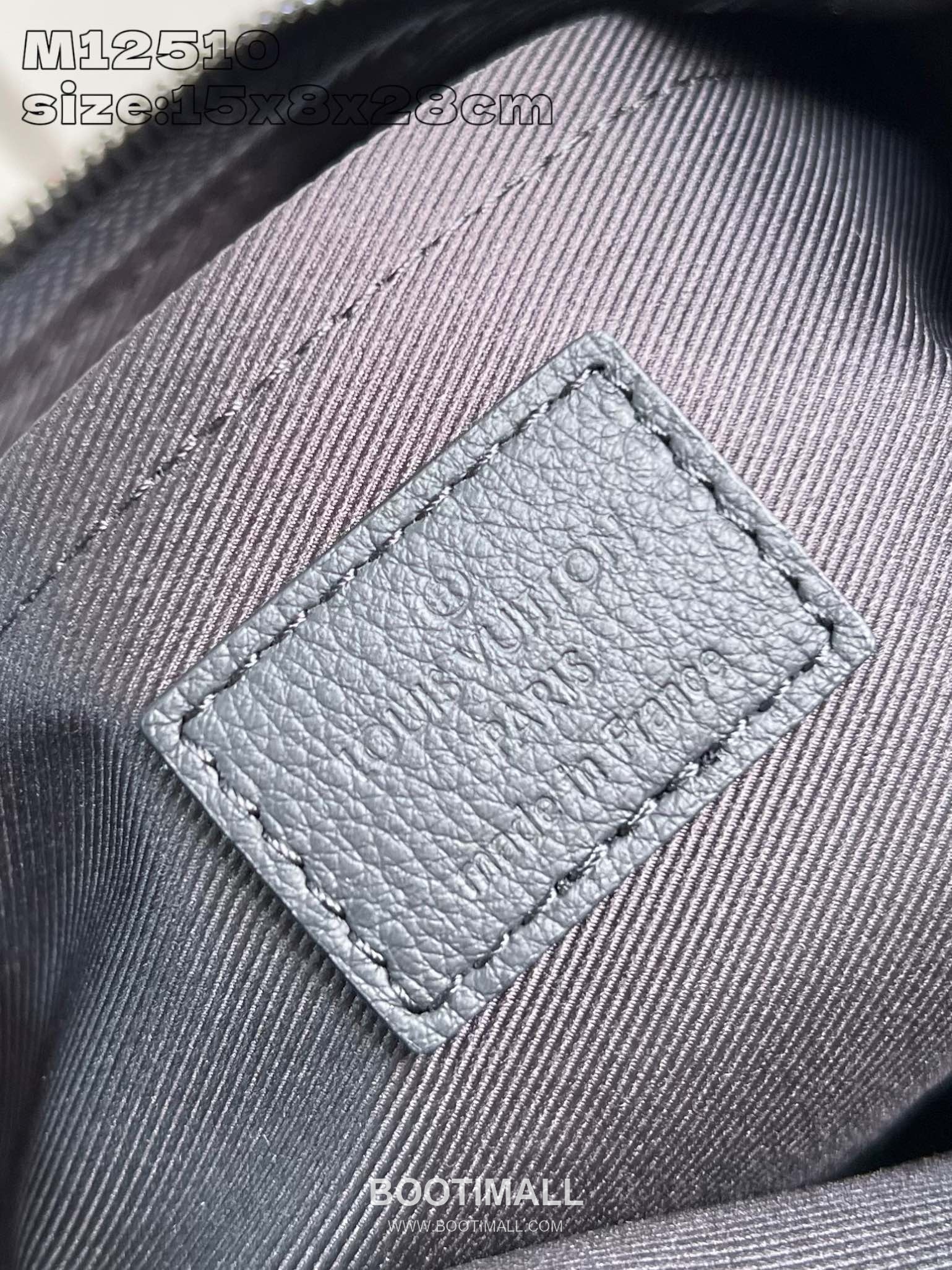 Louis Vuitton Hamac Small Monogram Shadow Calfskin Leather Crossbody Bag with Adjustable Strap Detail 루이비통 하맥 스몰 모노그램 쉐도우 카프스킨 레더 스트랩 크로스백 M12510 28.5cm 9